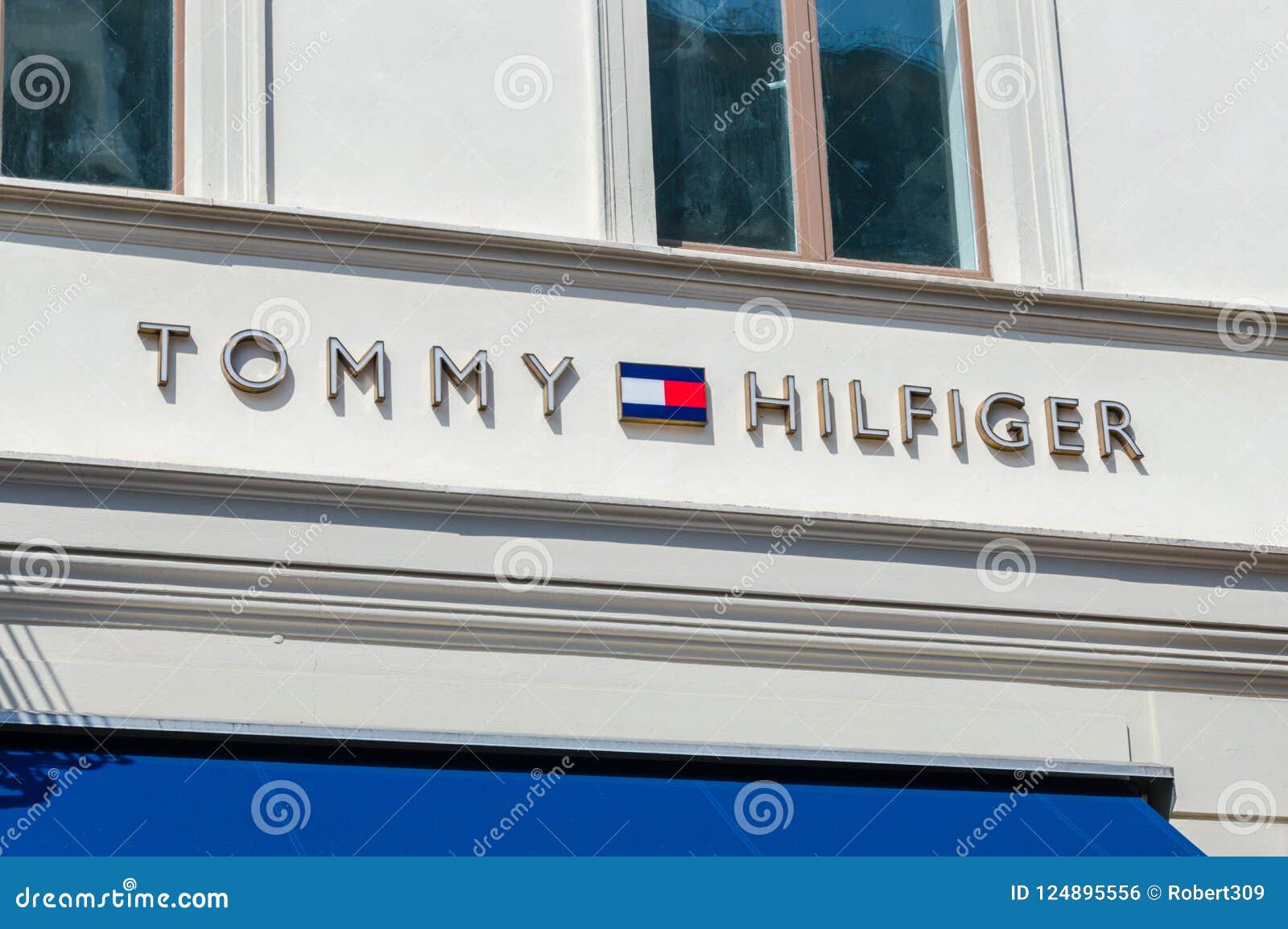 salt Arrest farm Logo and Sign of Tommy Hilfiger. Editorial Photo - Image of brand,  clothing: 124895556