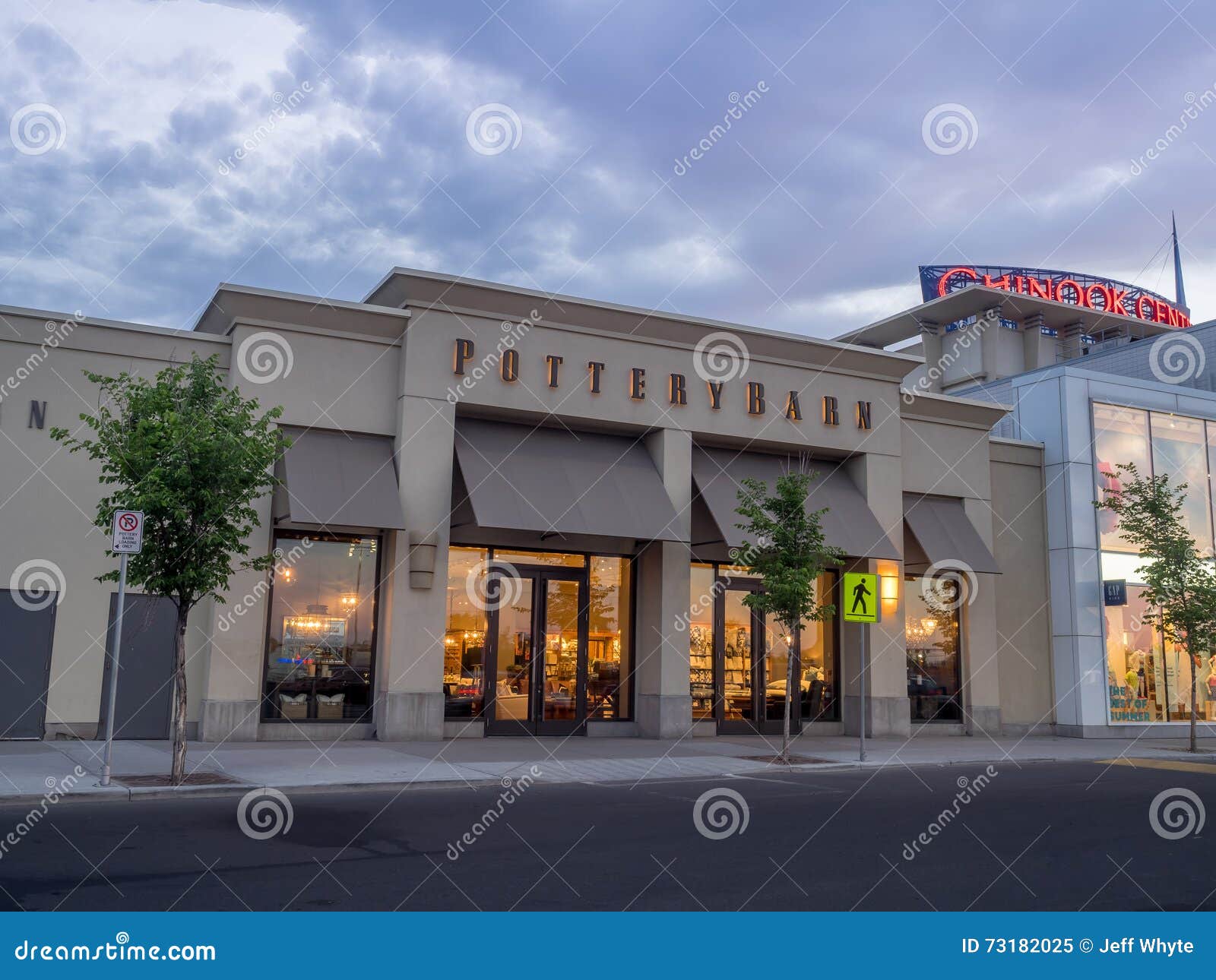 Pottery Barn At Chinook Centre Shopping Mall Editorial Image Image Of Business