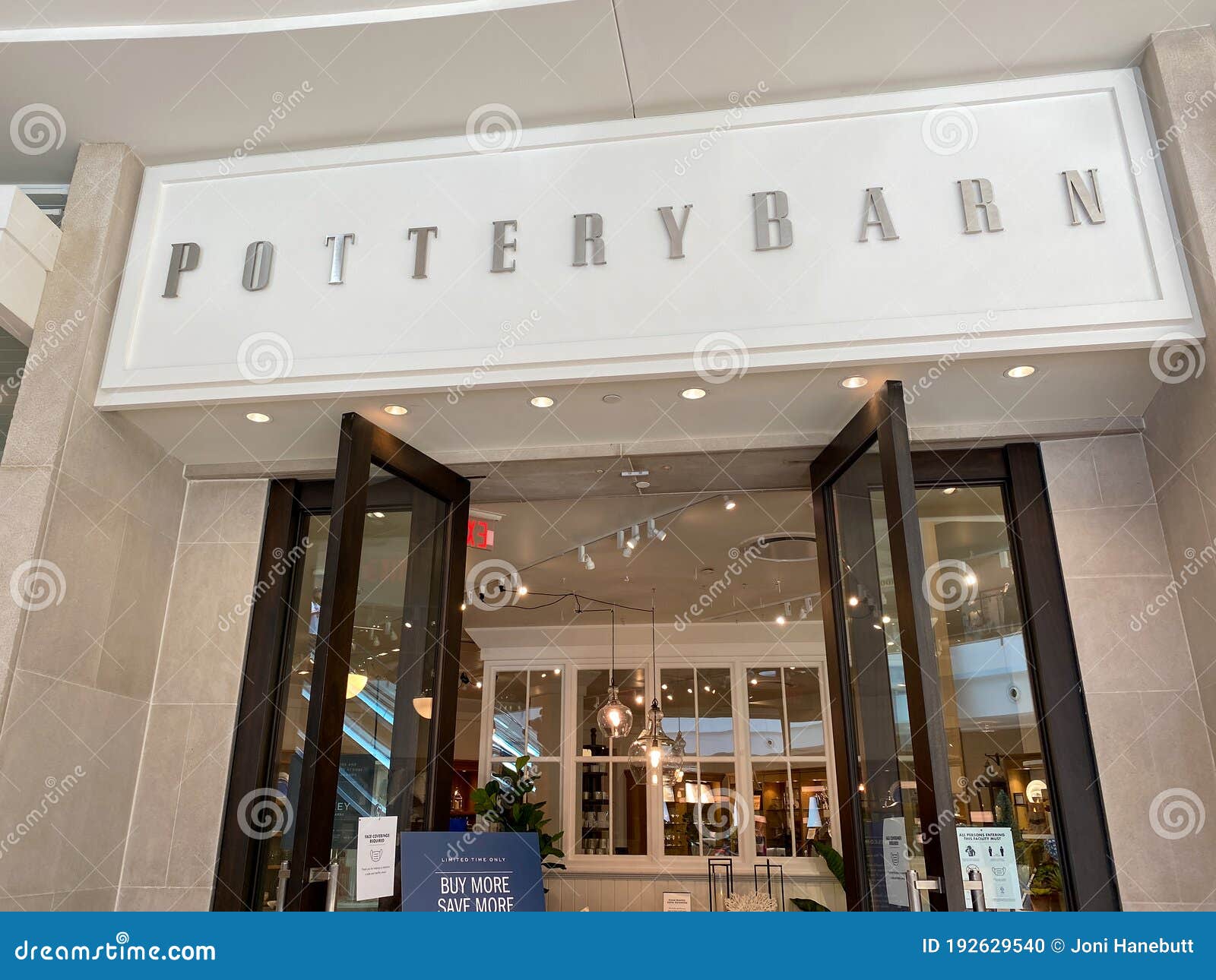 The Pottery Barn Sign At An Indoor Mall In Orlando