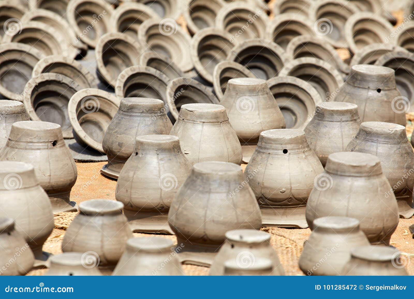 Pottery in Nepal, pottery stock photo. Image of drying 101285472