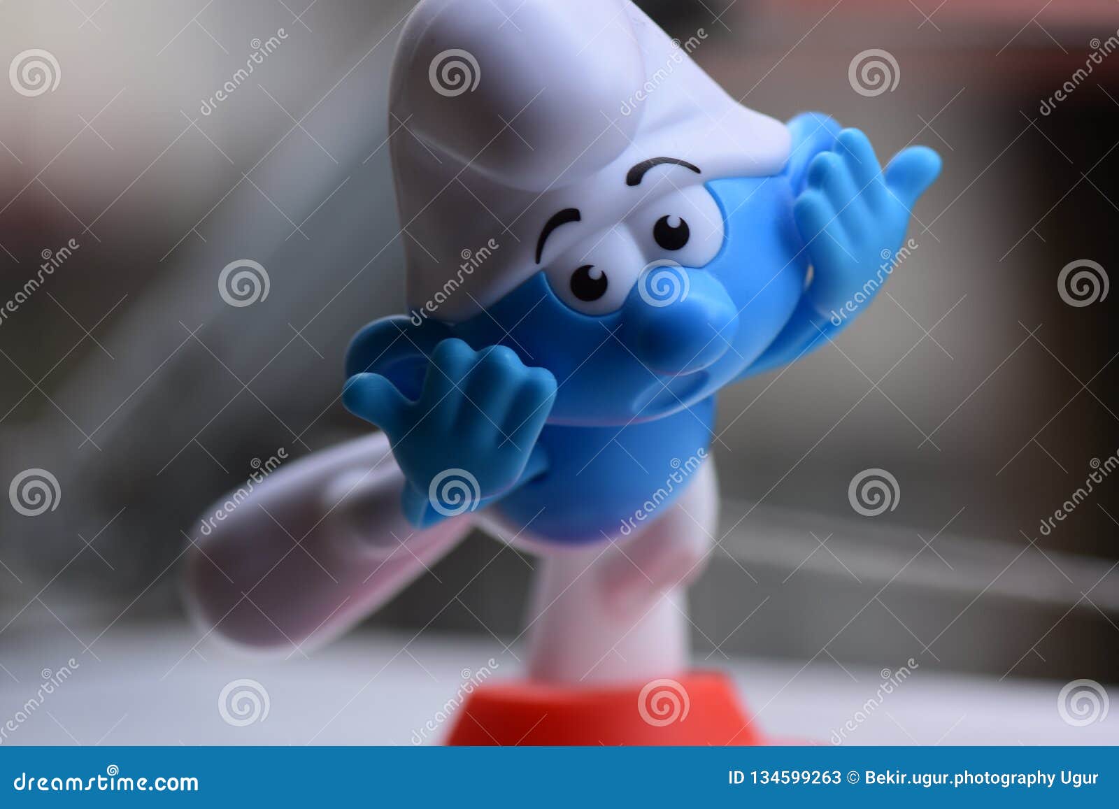 Pouco Smurfs azul, Smurf foto de stock editorial. Imagem de paisagem -  134599263