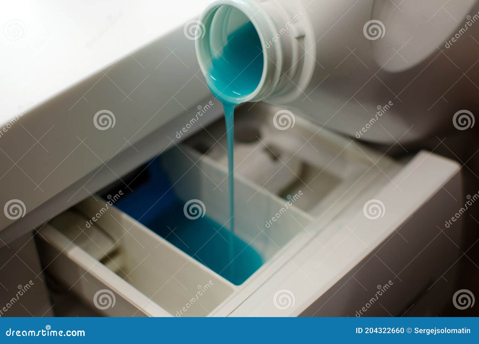 Pour Gel for Washing into Washing Machine, White Bottle with Blue Gel