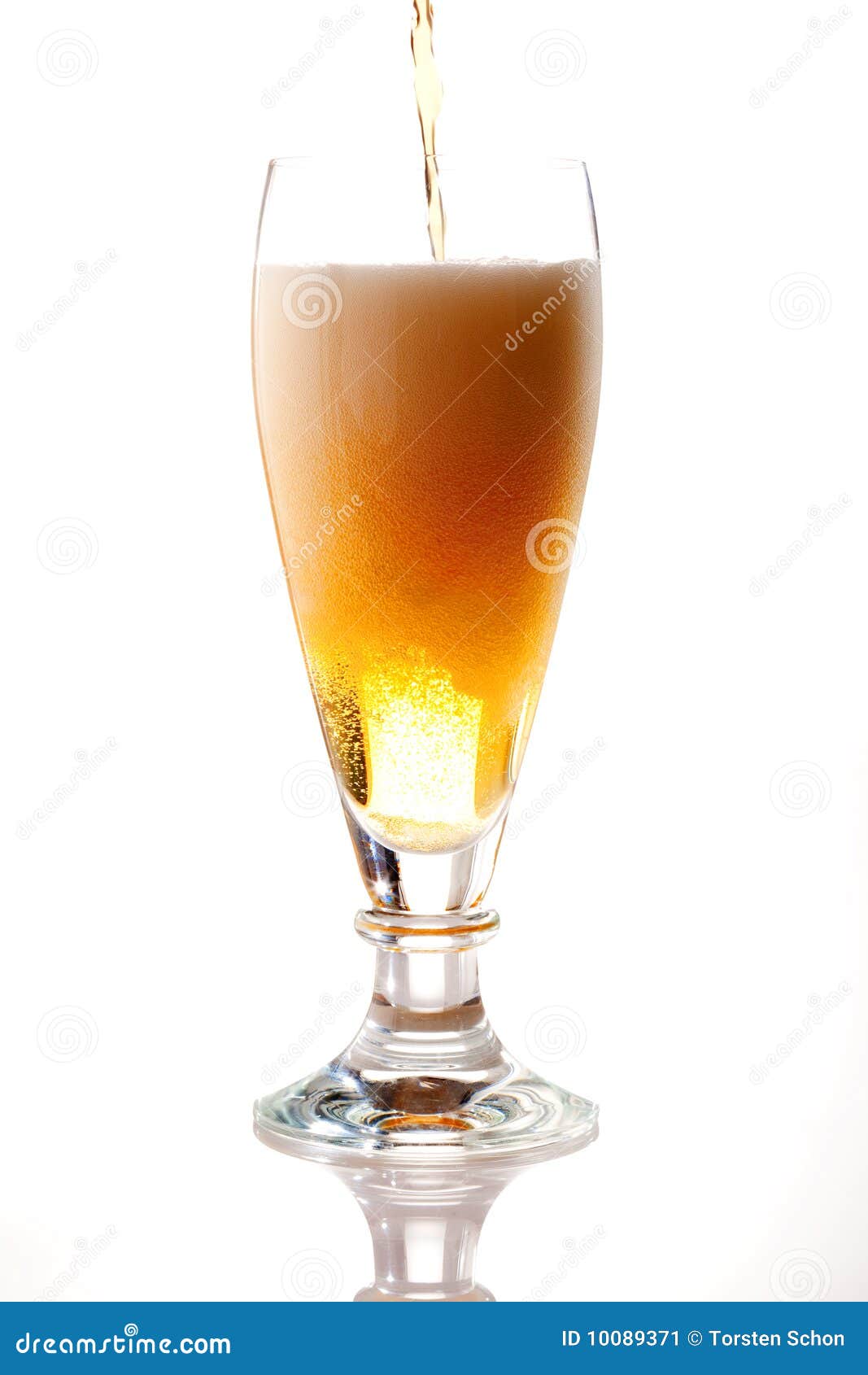 Pouring beer stock image. Image of liquid, drop, lager 10089371
