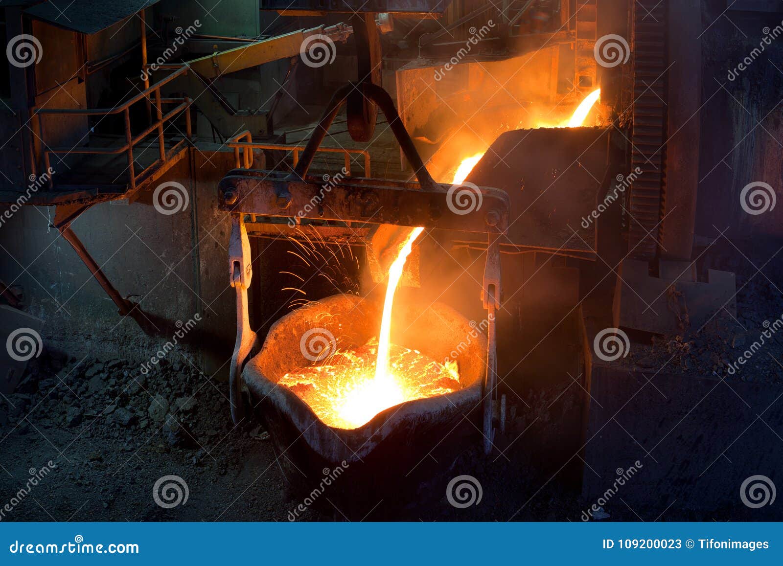 Pouring molten copper stock image. Image of metal, americas 109200023