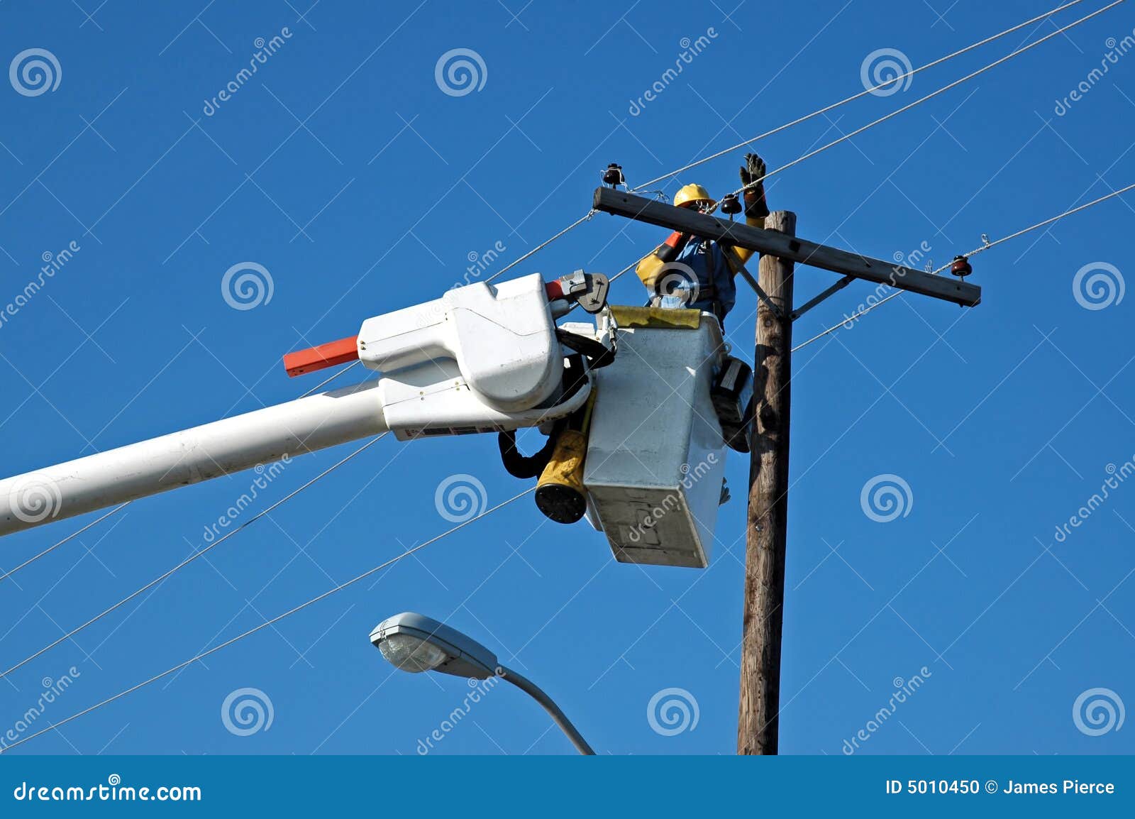 Power line repair stock photo. Image of worker, splice 5010450