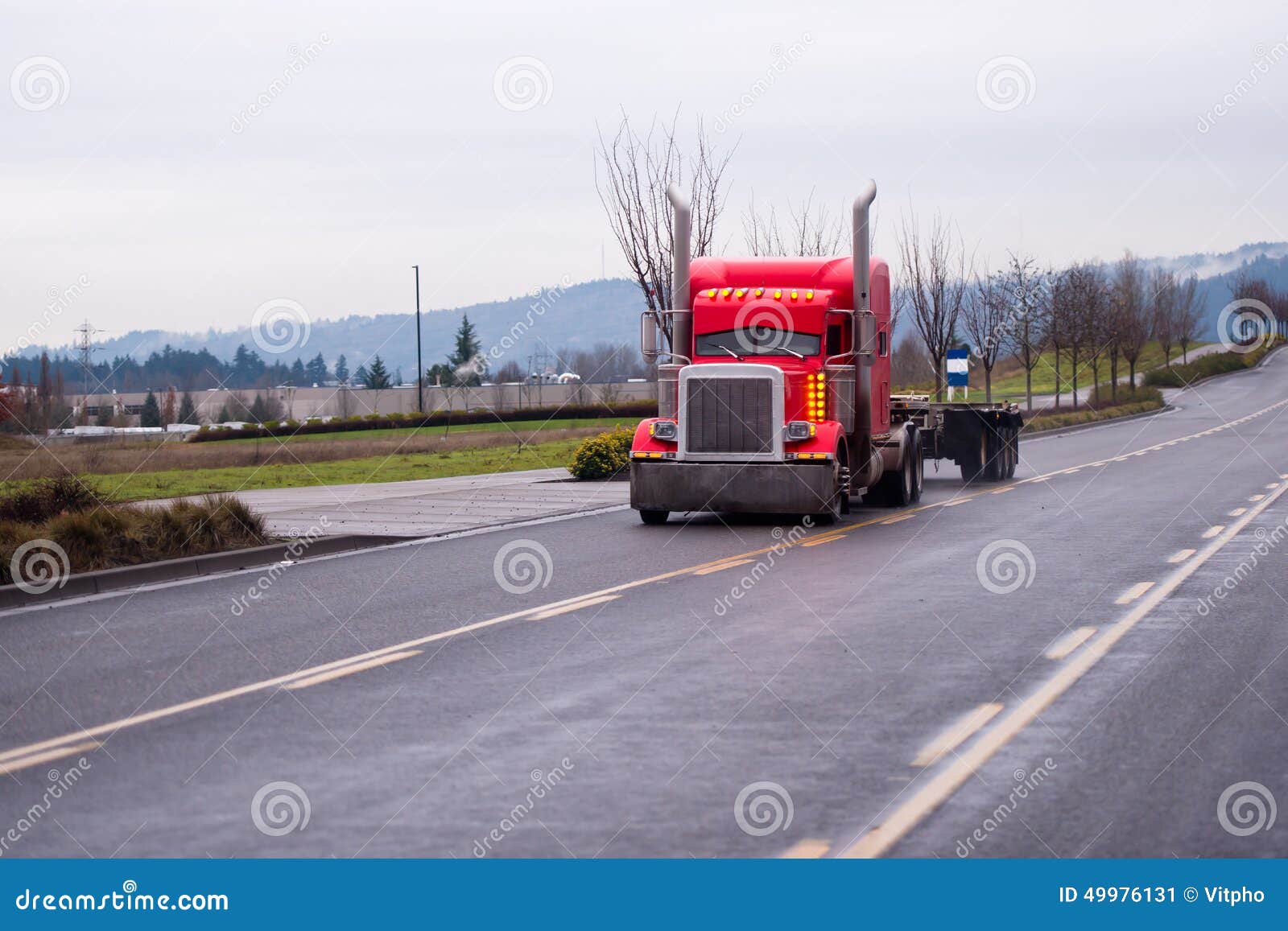 powerful stylish classic semi truck with vertical exhaust pipes stock image image of classic duty 49976131