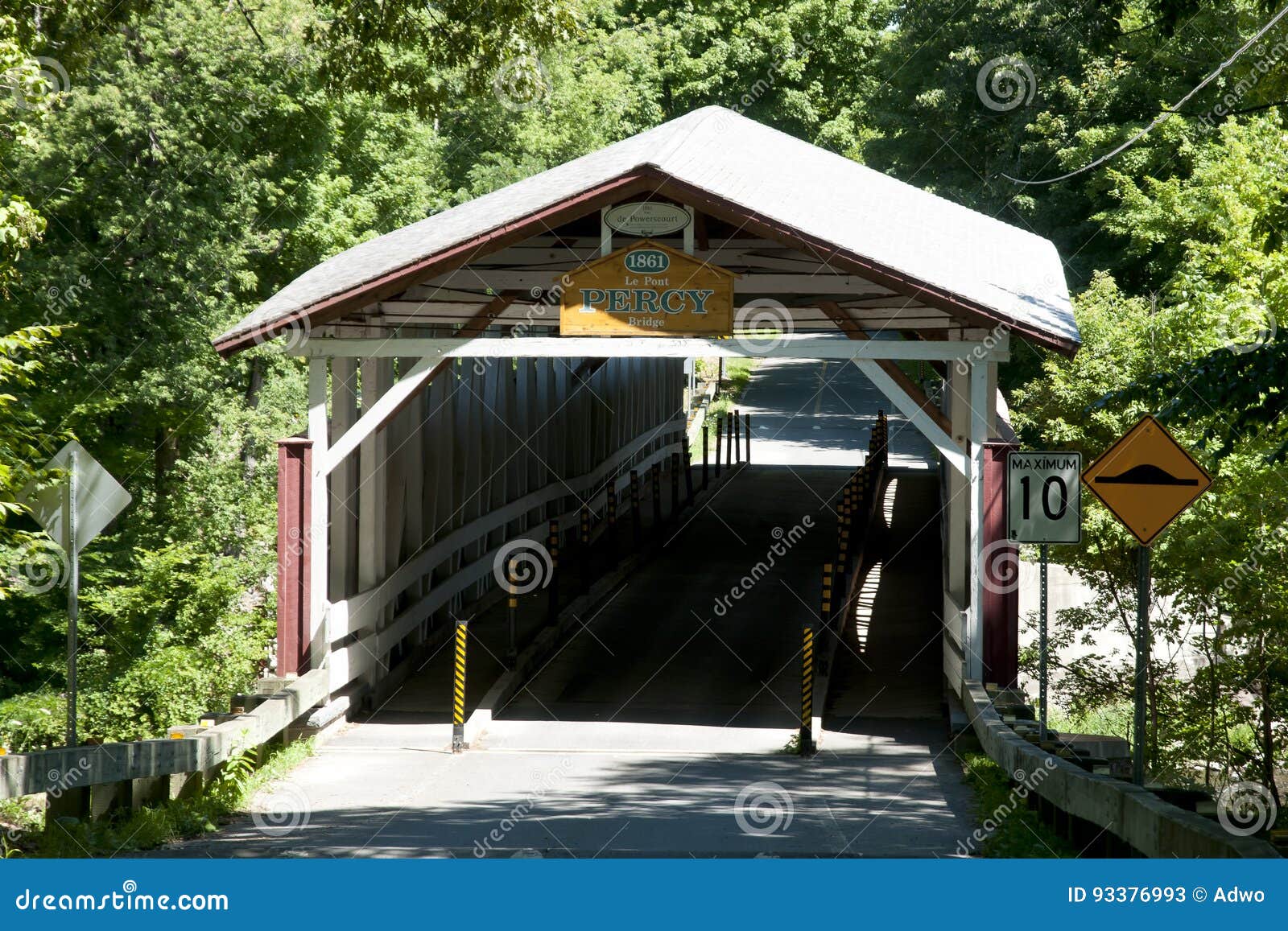 Powerscourt Covered Bridge Quebec Canada Stock Image Image of
