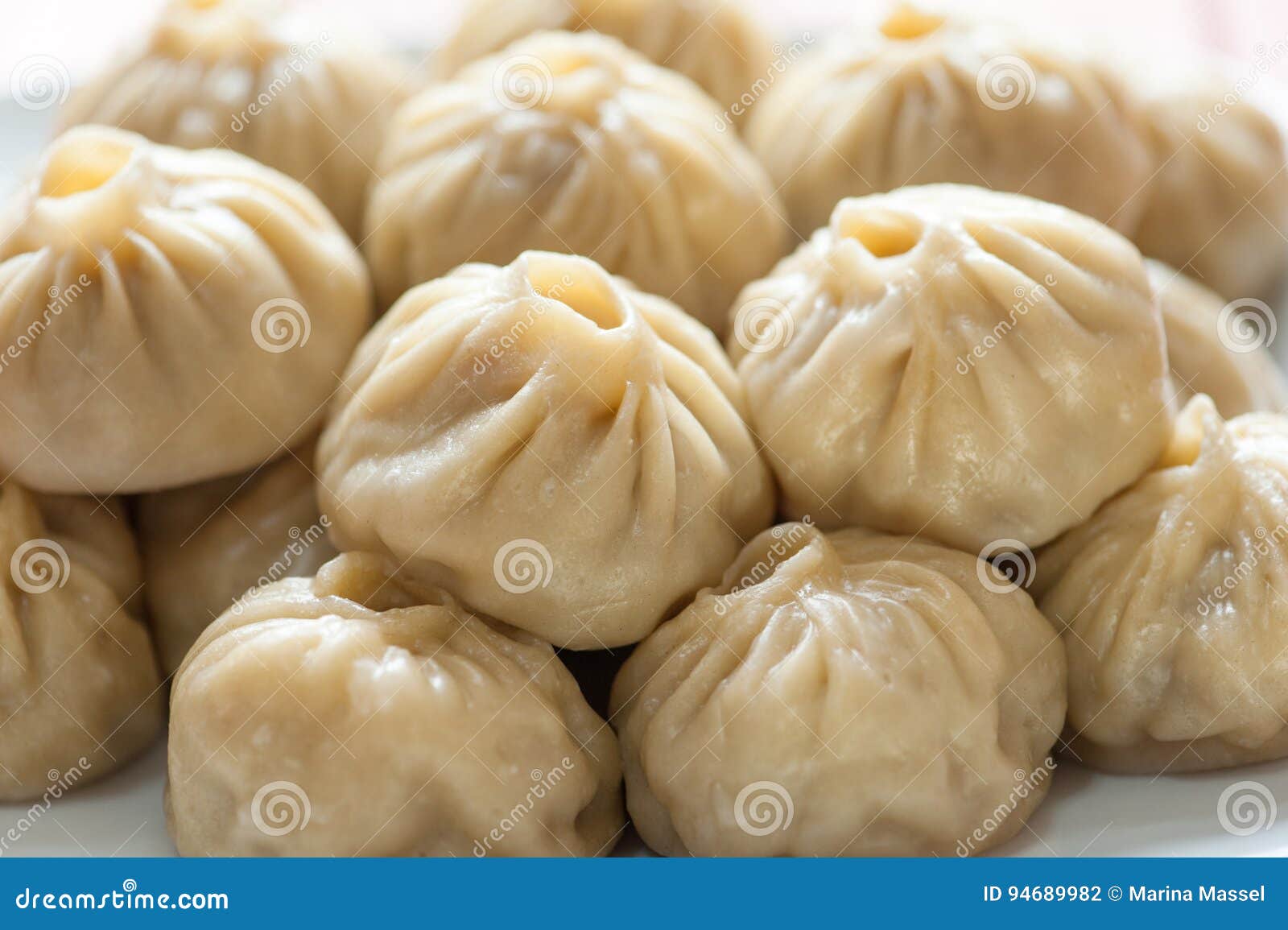 Буузы Сэлэнгэ