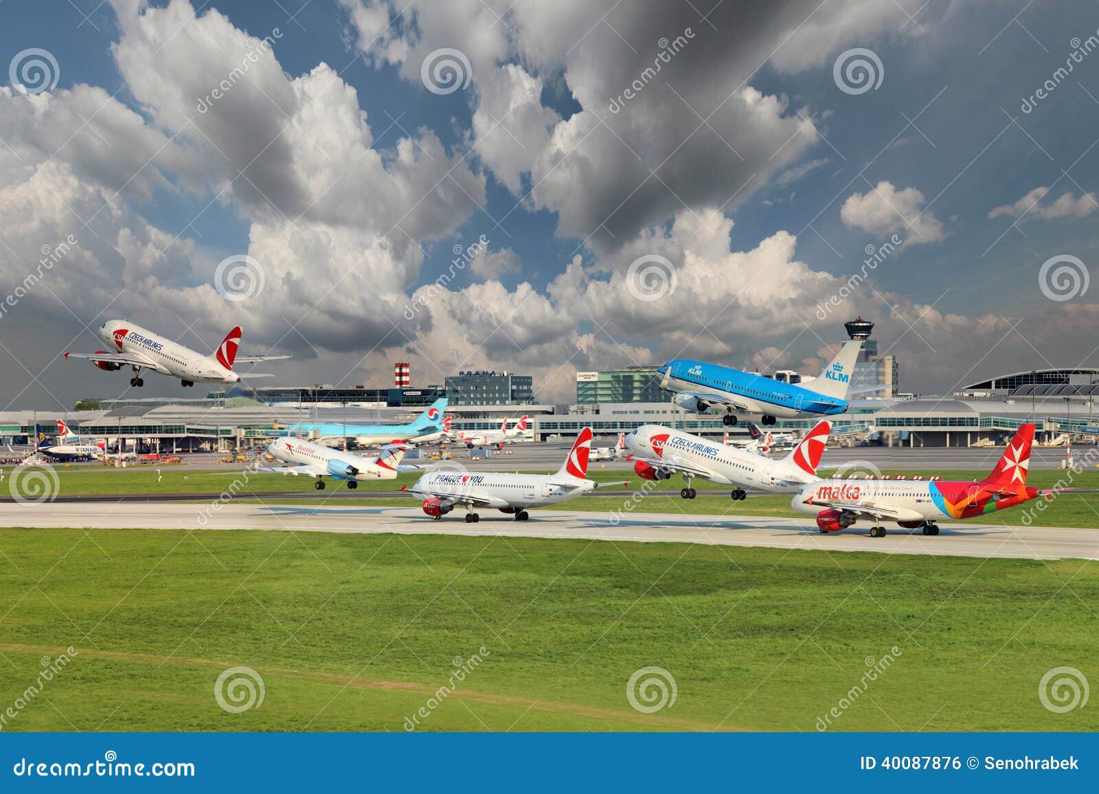 2,901 Prague Airport Stock Photos - Free & Royalty-Free Stock Photos from  Dreamstime