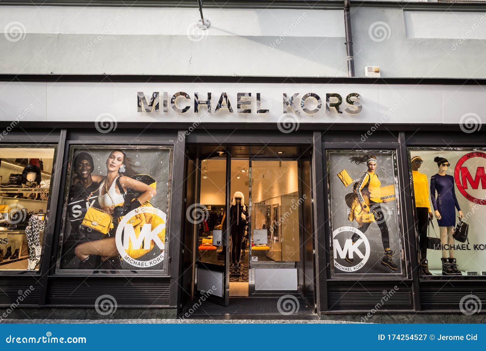 michael kors bags jersey gardens