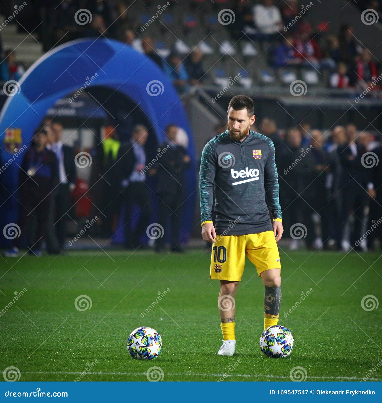 UEFA Champions League: Slavia Praha V Barcelona Editorial Image