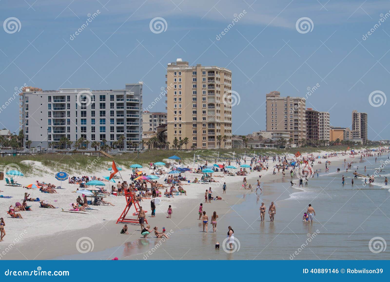 Praia de Jacksonville foto editorial. Imagem de grupo - 40889146