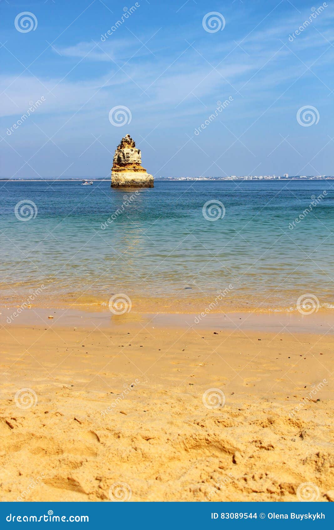 praia do camilo, algarve, portugal