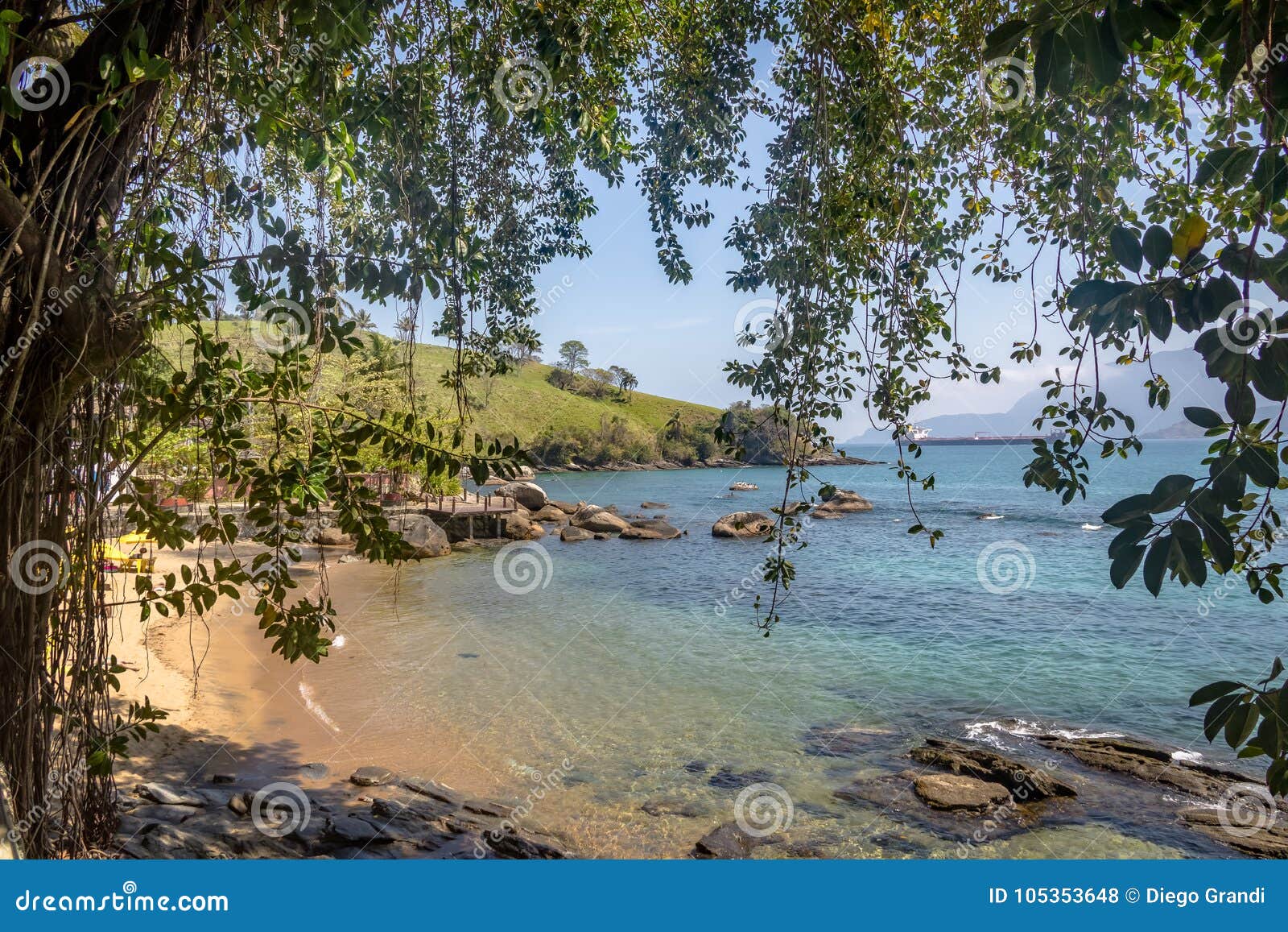 praia do portinho beach - ilhabela, sao paulo, brazil