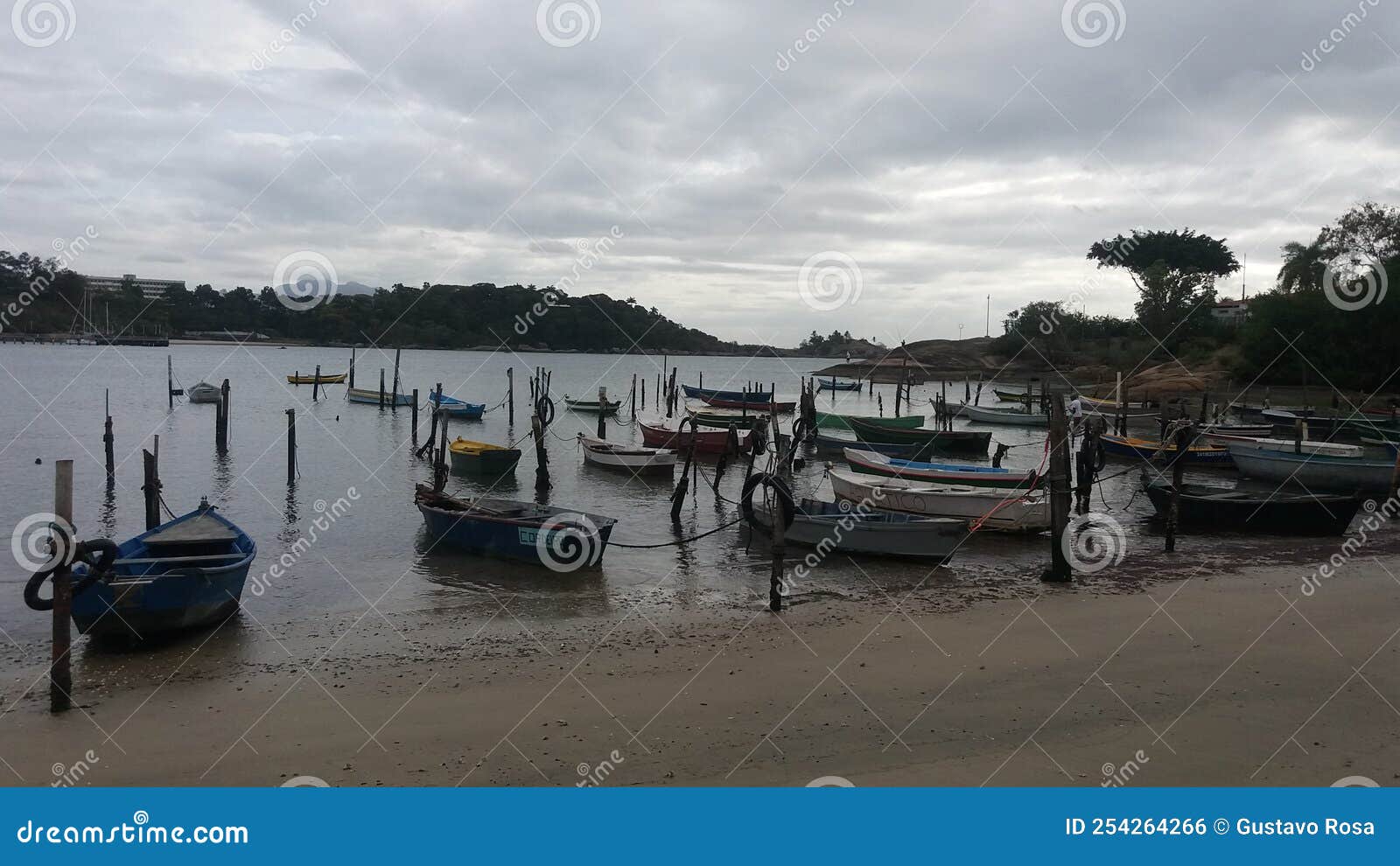 praia ilha do frade, vitÃÂ³ria, espÃÂ­rito santo. brazil