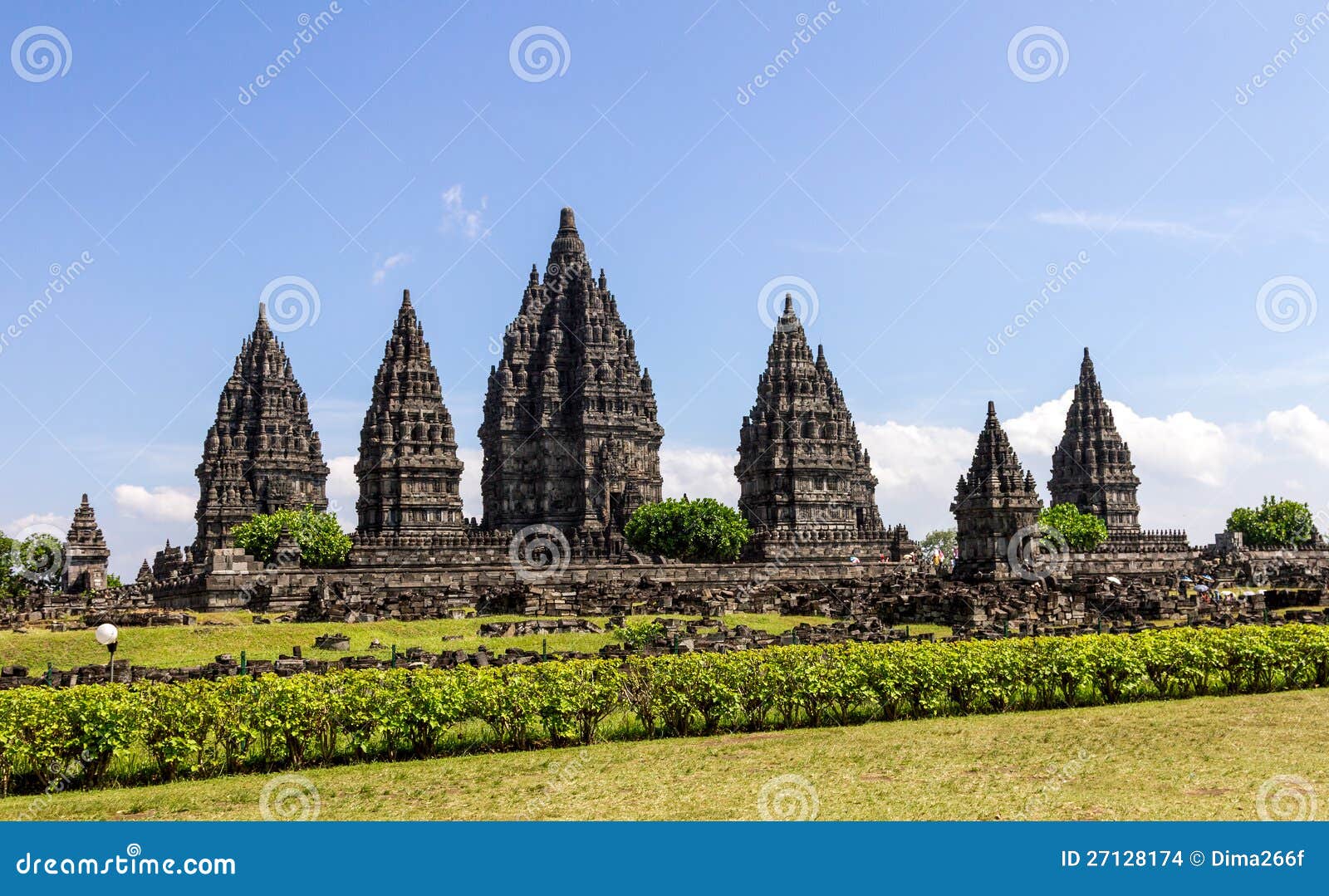 Prambanan寺庙，日惹， Java，印度尼西亚. 在日惹附近的Prambanan寺庙Java海岛的，印度尼西亚