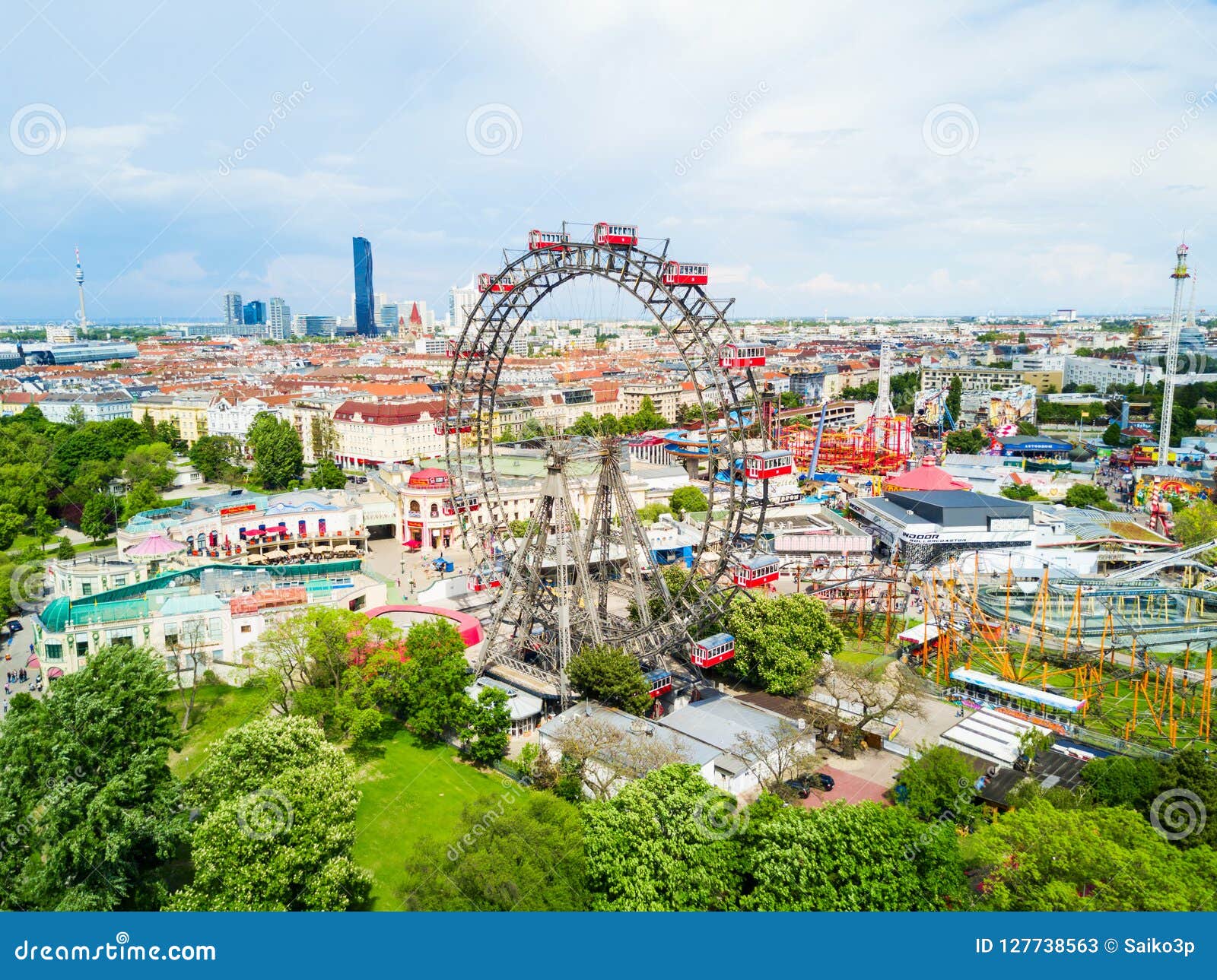 PraterPark in Wien redaktionelles stockfoto. Bild von angemessen