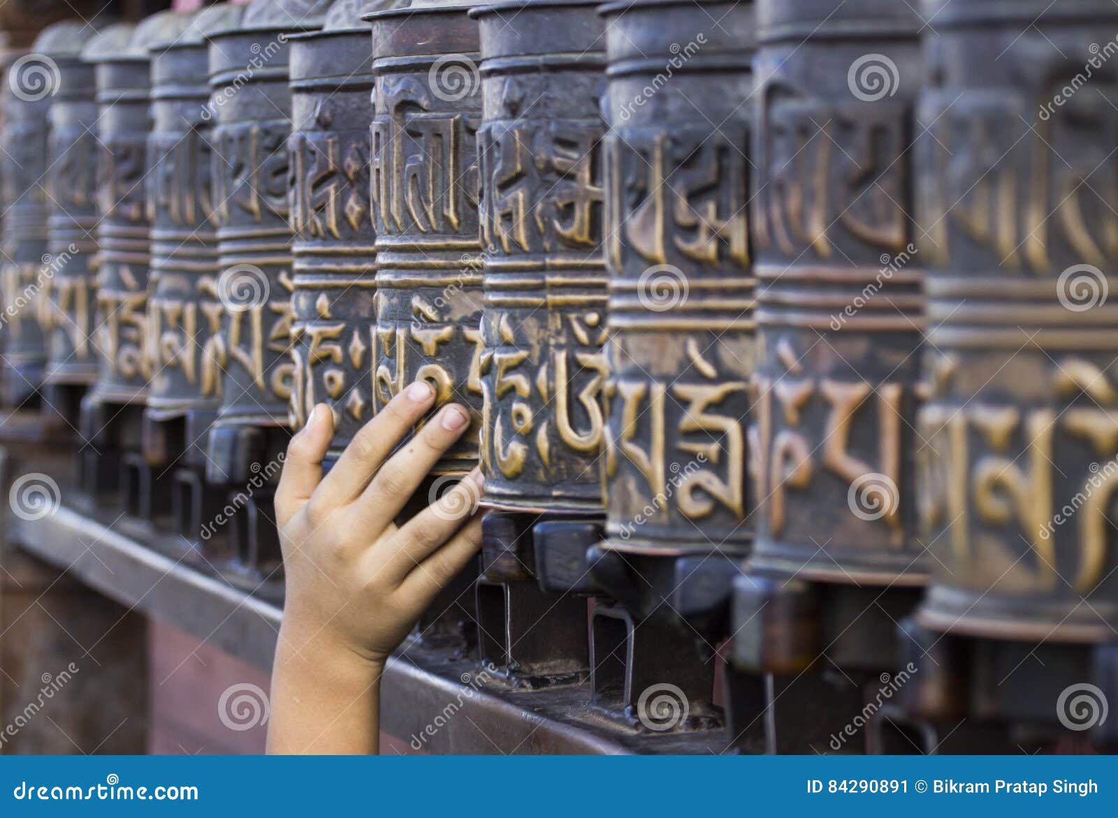 prayer-wheels-swayambhunath-hand-little-