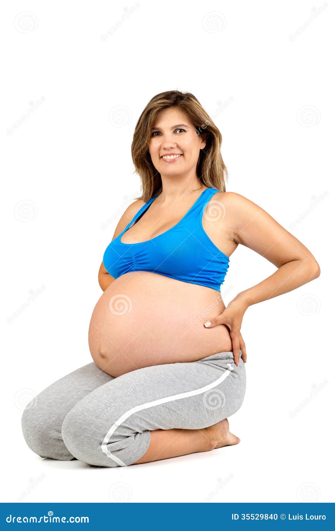 Pregnant Posing 118