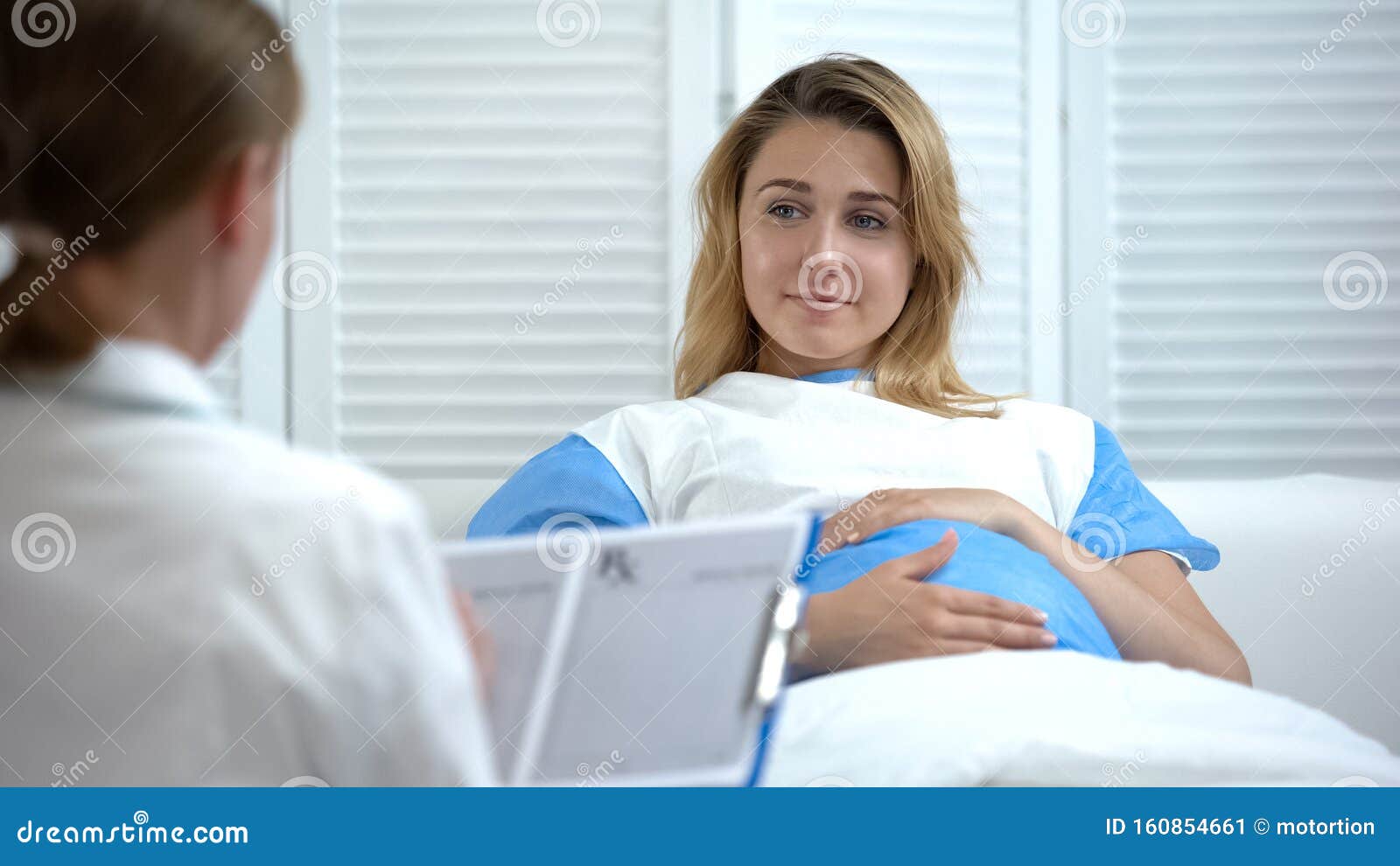 pregnant female on clinical examination, prenatal care, maternity hospital