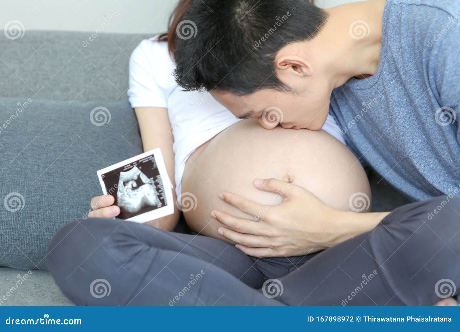 Pregnant Mother and Father. Young Future Parent Happy Together ...