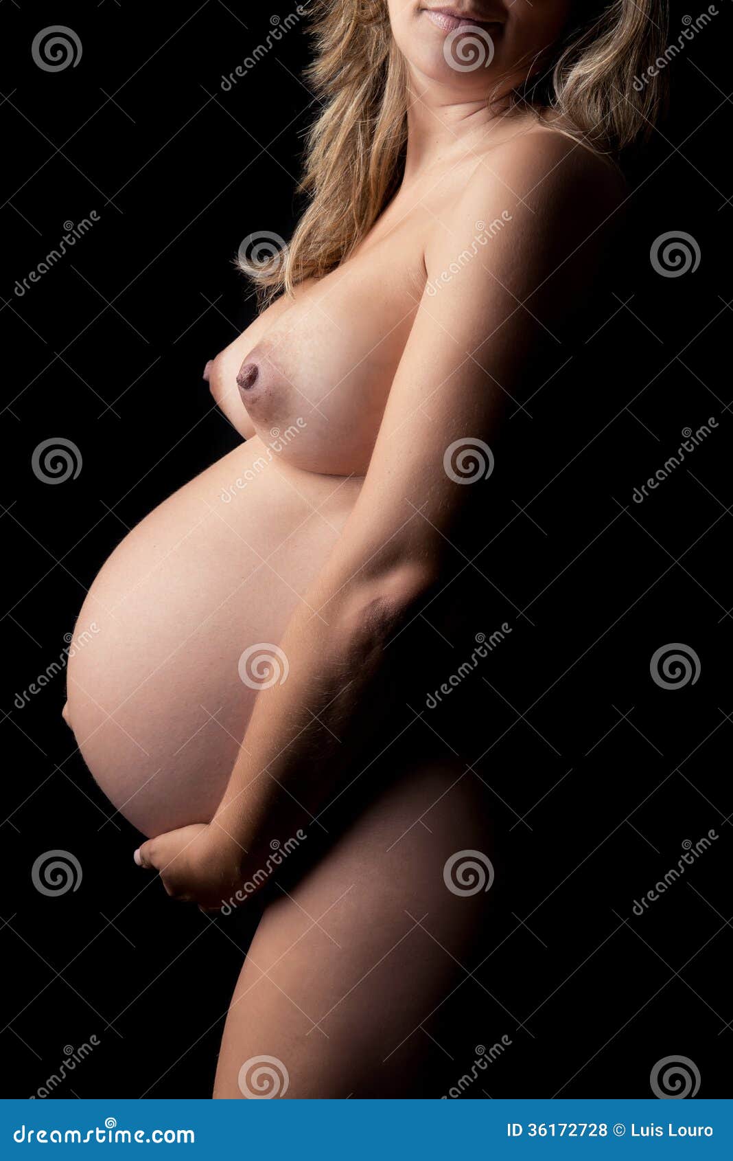 Pregnant Nude Photo