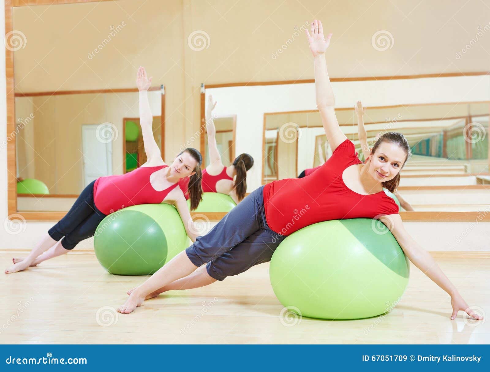 Exercise Ball Pregnant 99