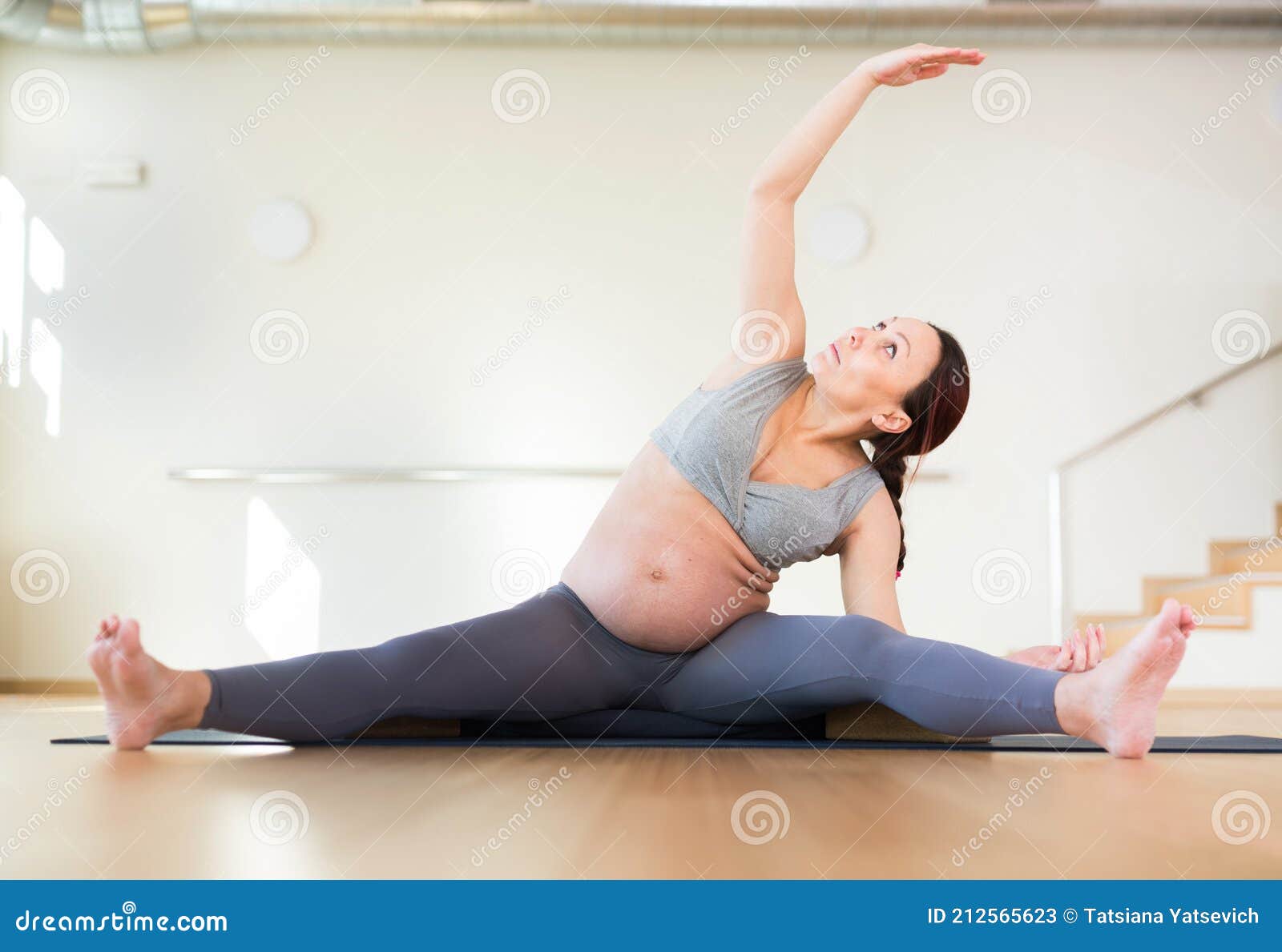 Goddess pose yoga workout healthy lifestyle Vector Image