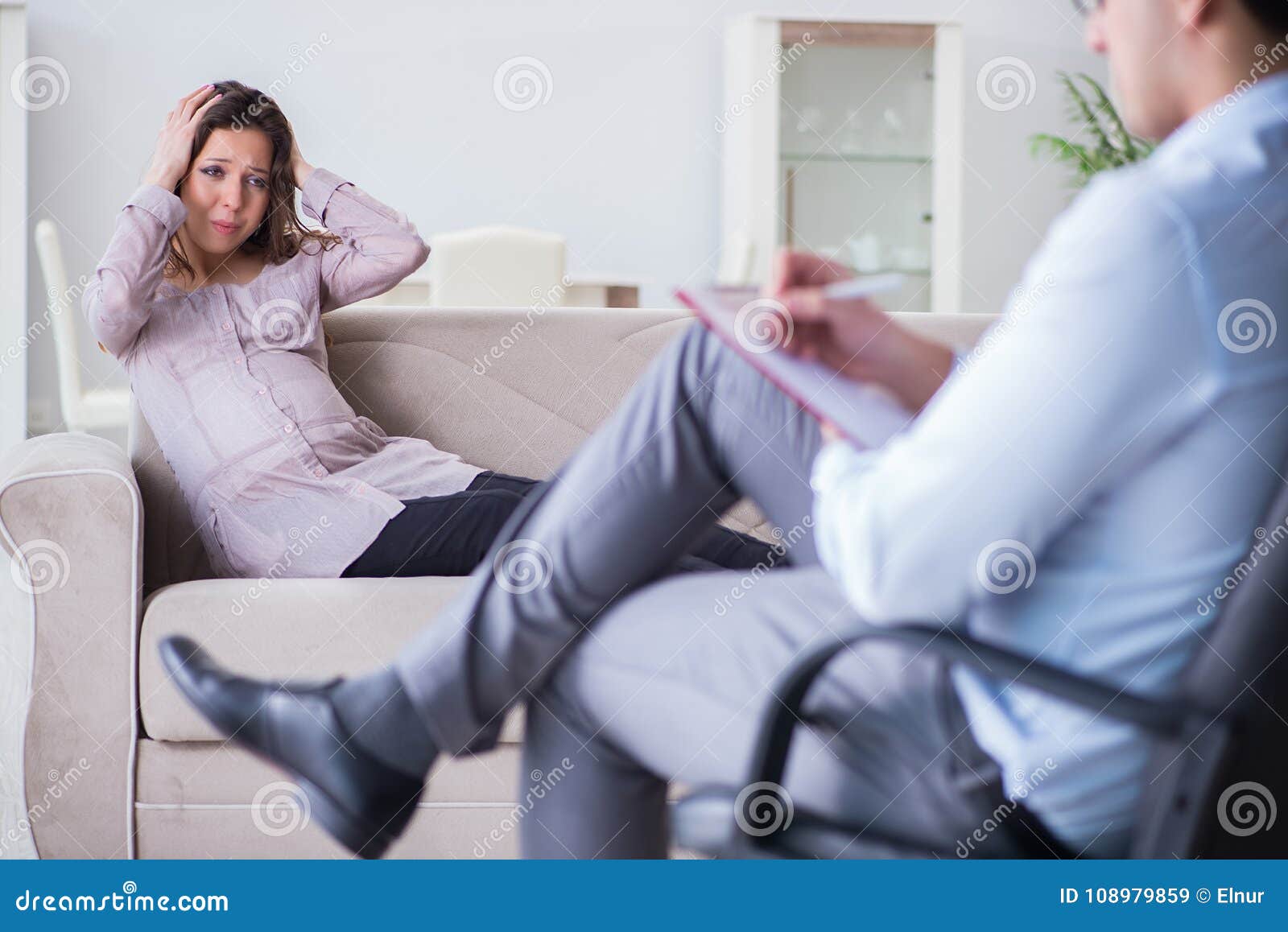 The Pregnant Woman Visiting Psychologist Doctor Stock Image Im