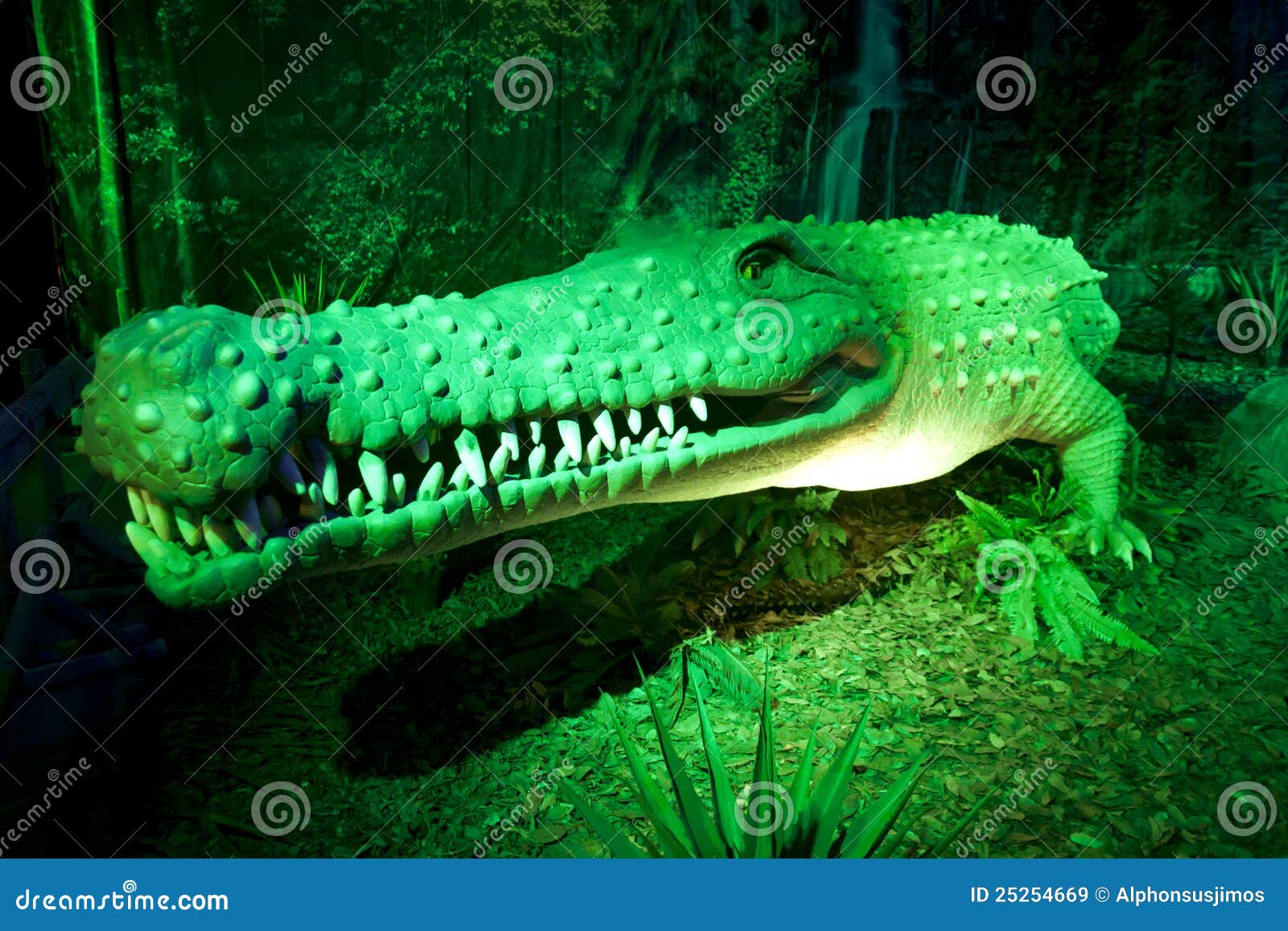 Deinosuchus Royalty-Free Images, Stock Photos & Pictures
