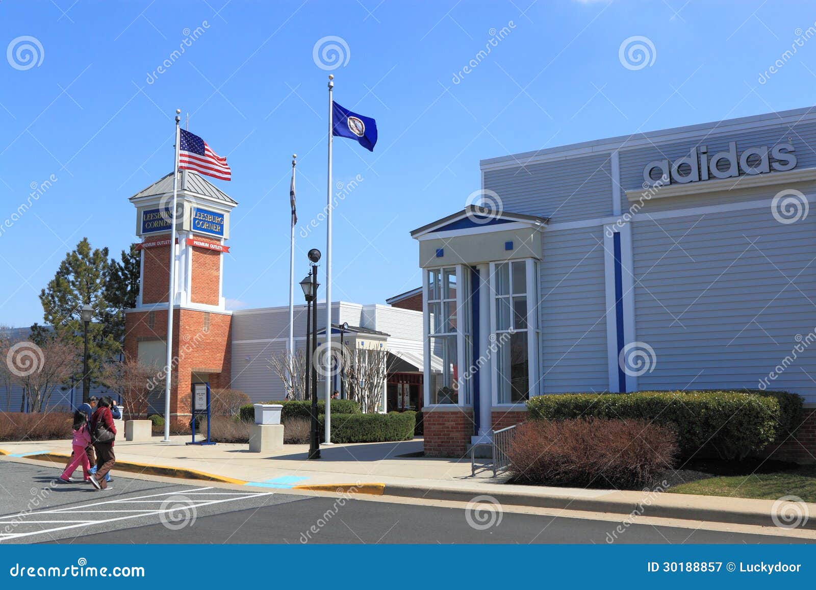 leesburg outlets adidas