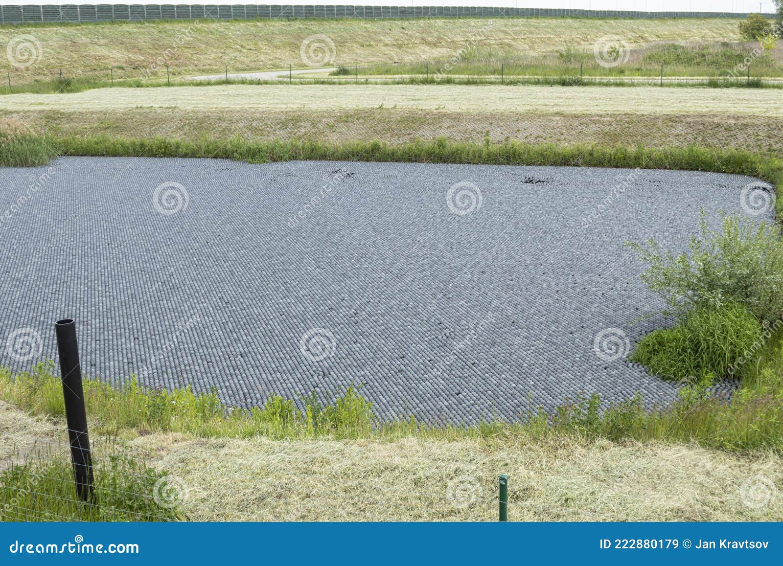 Preparation of the Reservoir for Conservation and Filling with Plastic