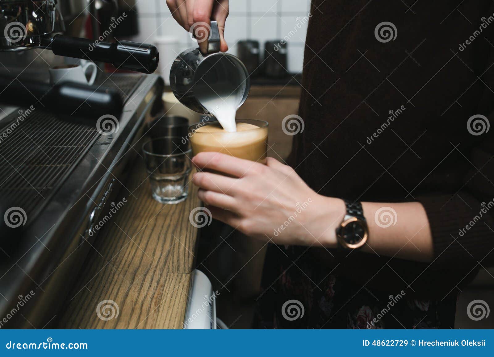 Preparation of Vacuum Coffee Stock Image Image of instagram, glass 48622729