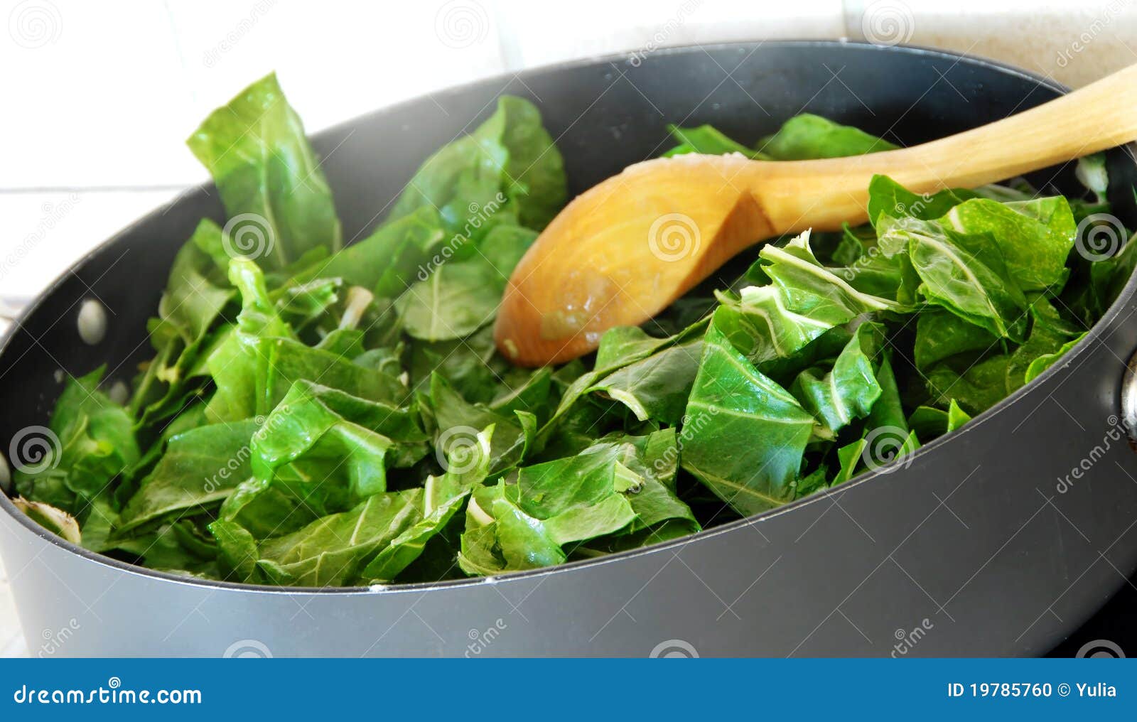 preparing spinach