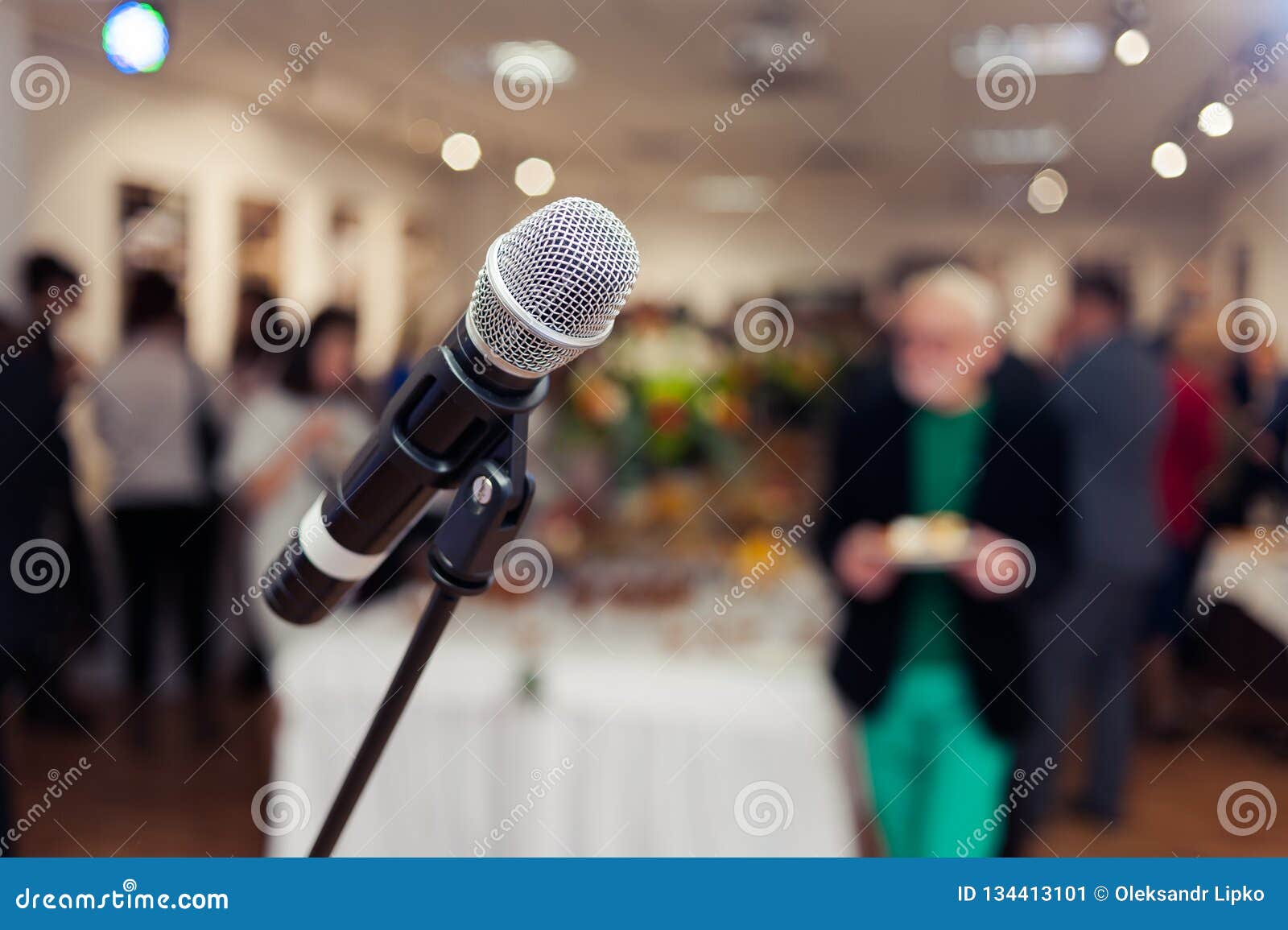 Presenter On Stage With Microphone Wedding Mc Toastmaster Stock Image Image Of Lecture Elegance 134413101