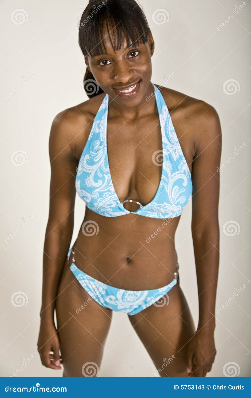 Ebony Bikini Pics