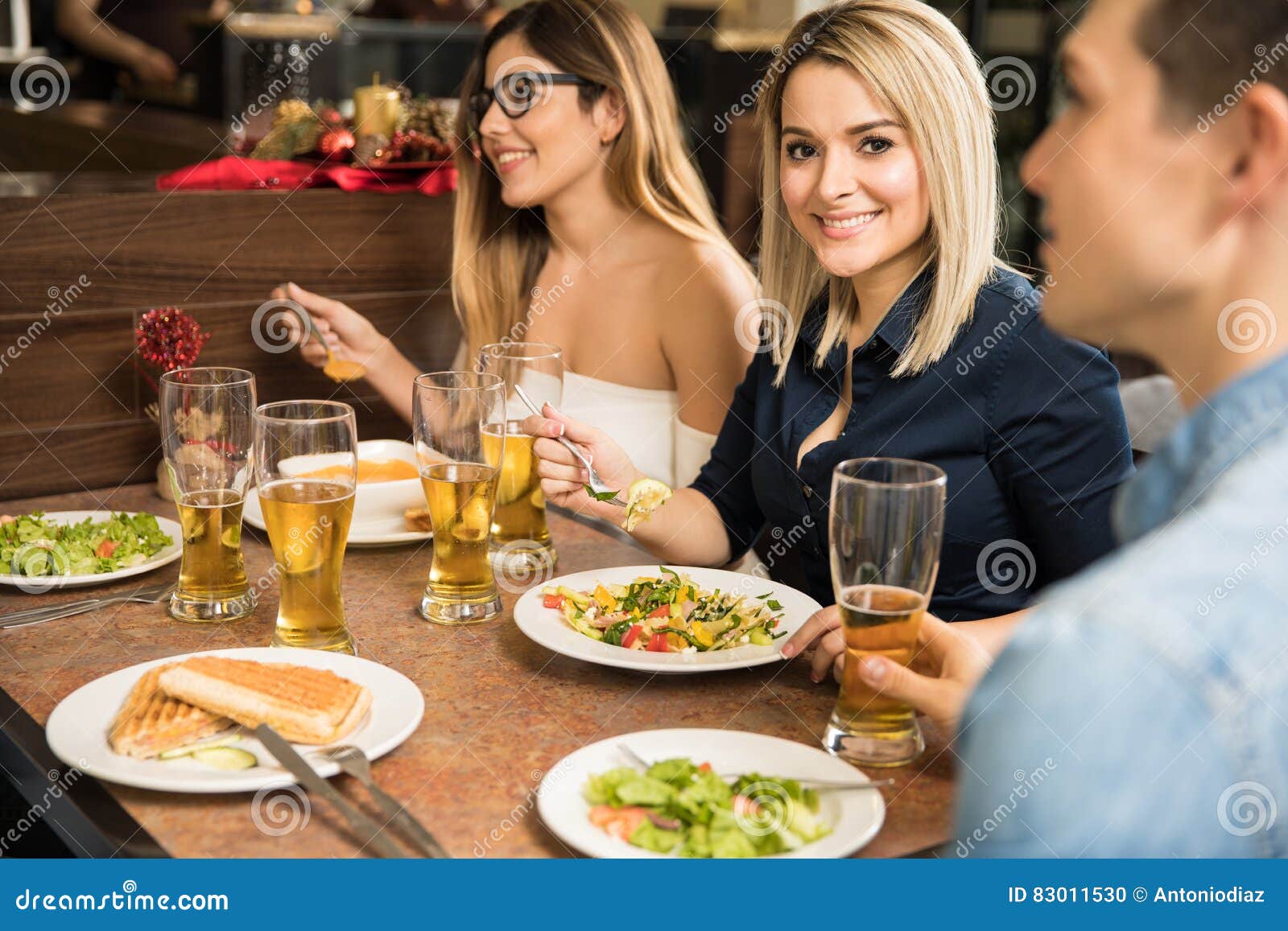 Girl Eats Out Friend