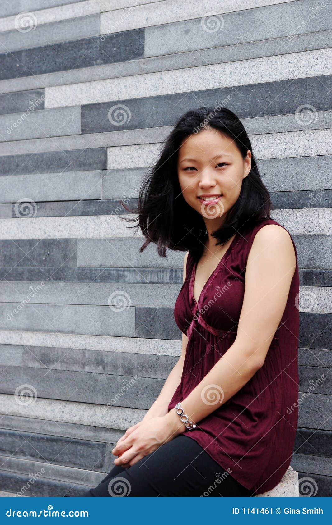 https://thumbs.dreamstime.com/z/pretty-korean-woman-1141461.jpg