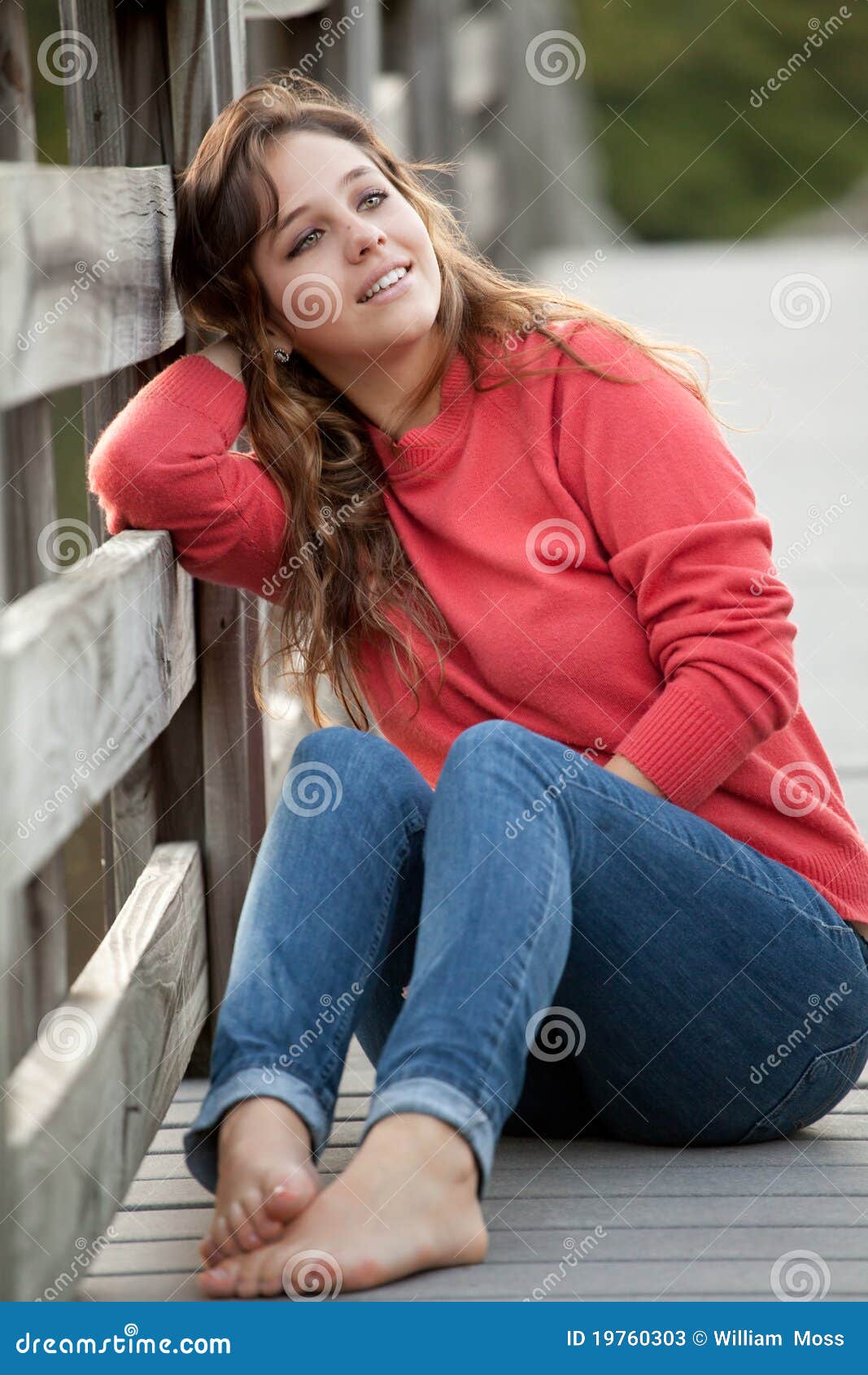 Pretty Teen Relaxing Outside Stock Image - Image of enjoying, outside ...