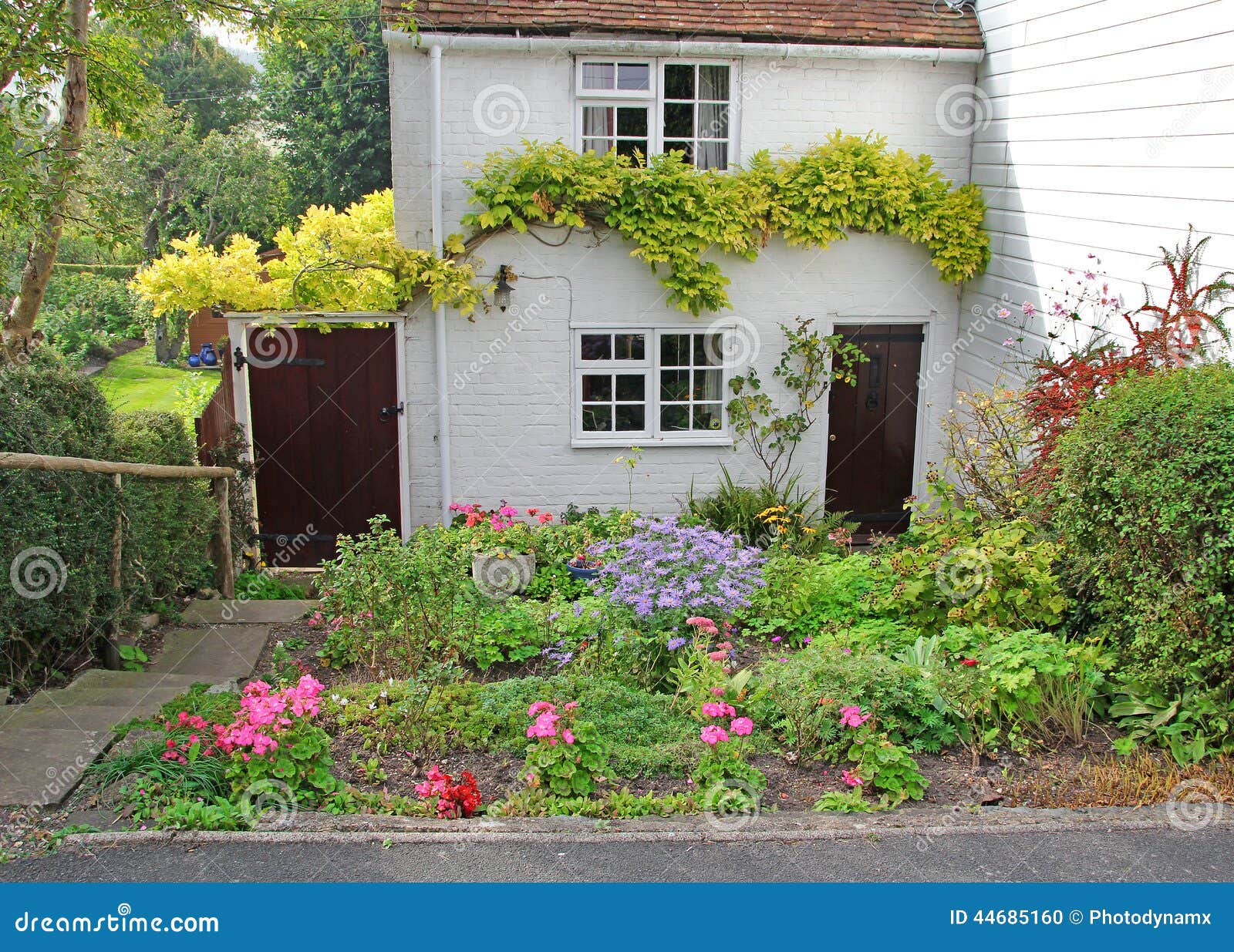 1,693 Country Cottage Garden Path Stock Photos - Free & Royalty-Free Stock Photos from Dreamstime 1,693 Country Cottage Garden Path Stock Photos - Free & Royalty-Free Stock Photos From Dreamstime