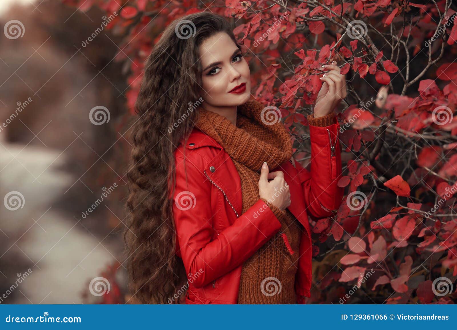 pretty woman autumn outdoor portrait. young beautiful brunette i