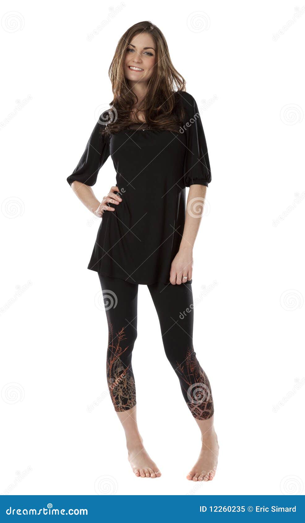 1,502 Woman Leggings Barefoot Stock Photos - Free & Royalty-Free Stock  Photos from Dreamstime