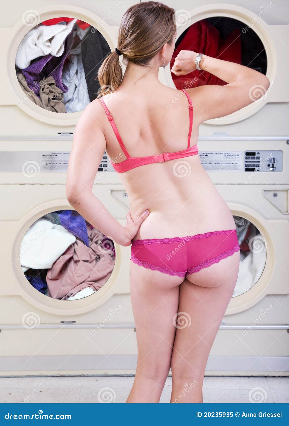 Pretty Woman in Underwear Waiting for Dryer Stock Image - Image of  laundromat, bold: 20235935
