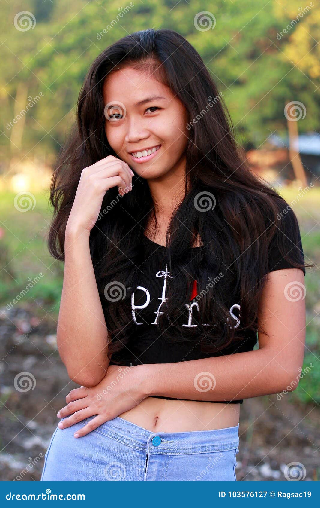 pretty young filipino environmental portraiture