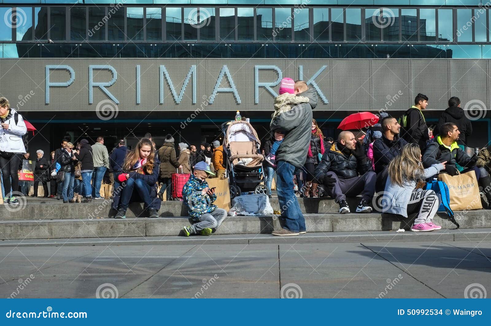 Primark sklep w Berlin obraz stock editorial. Obraz