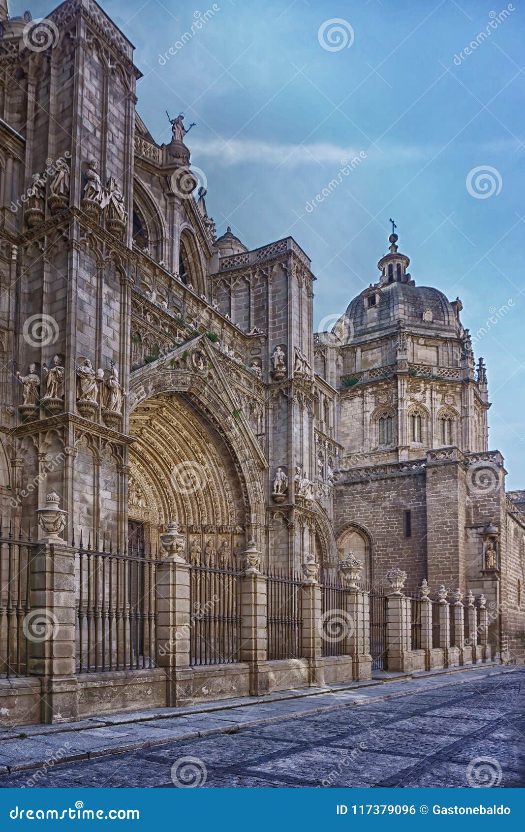 saint mary of toledo cathedral, espaÃÂ±a