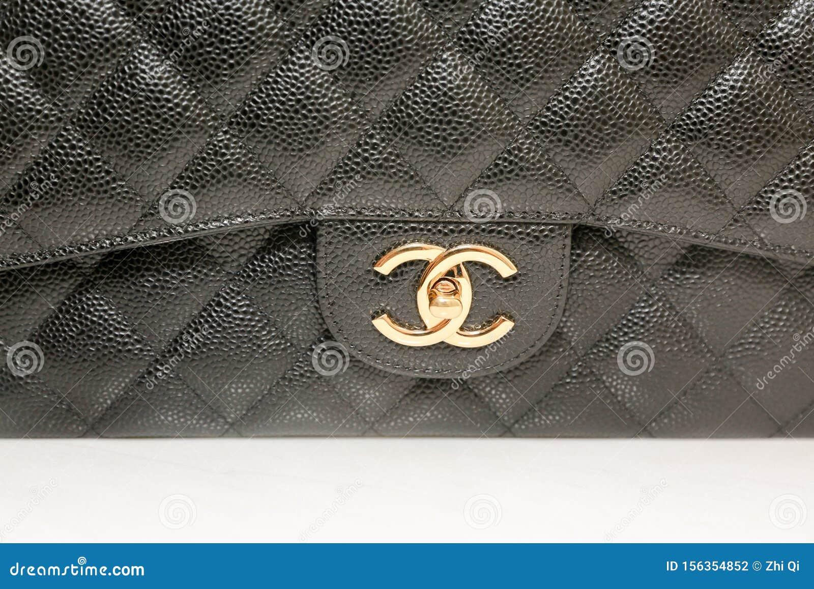 Chanel bags hi-res stock photography and images - Page 2 - Alamy