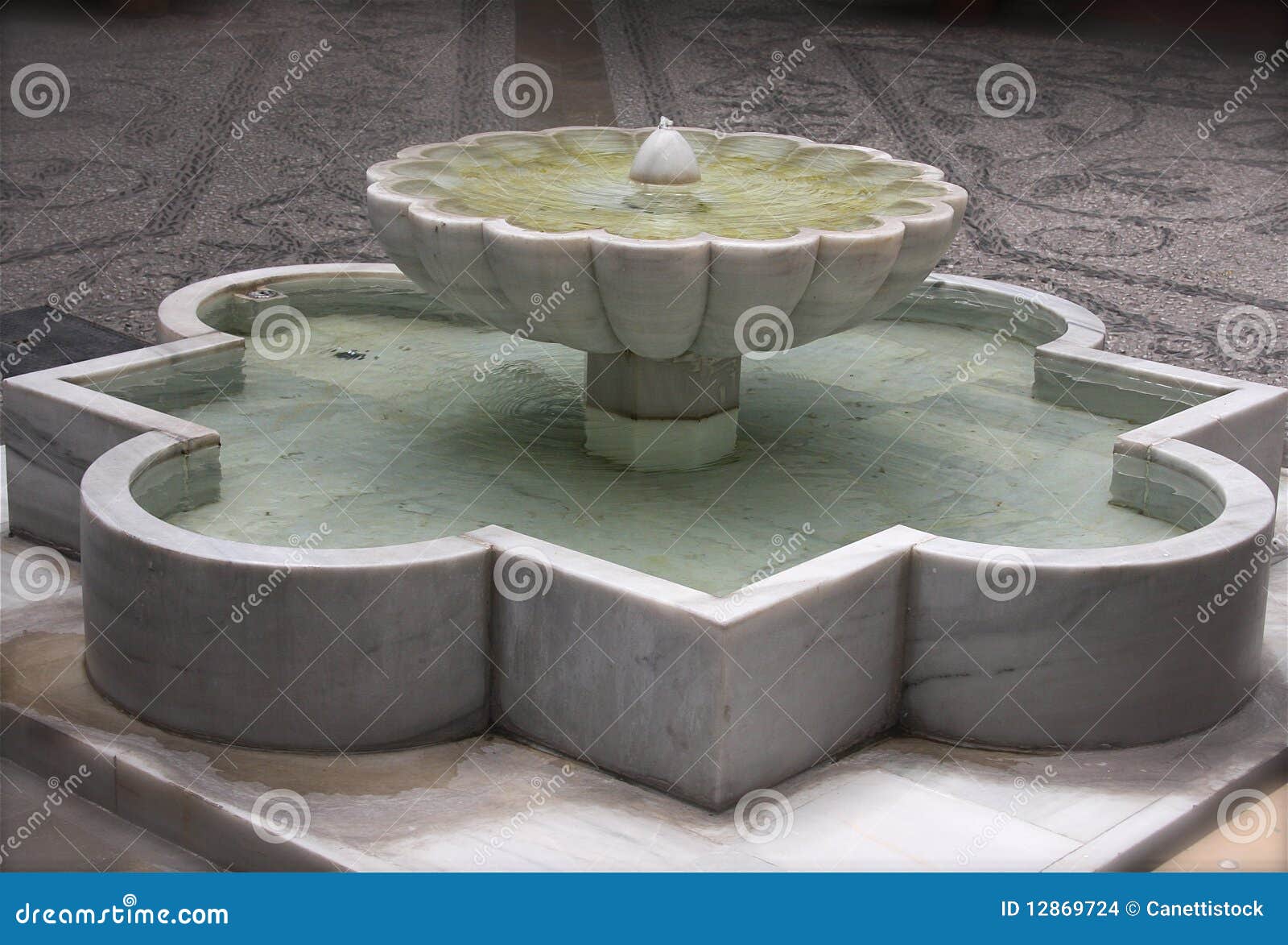 pristine fountain