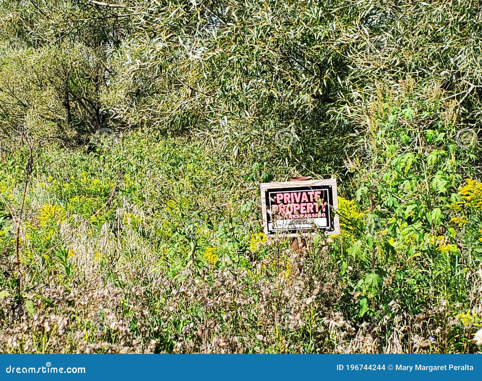 private property - no trespassing