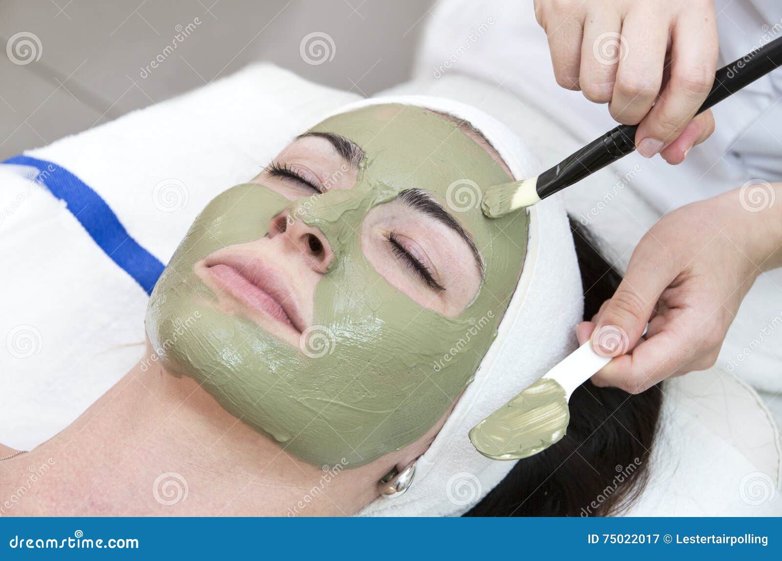 Process Of Massage And Facials Stock Image Image Of Healing Gentle